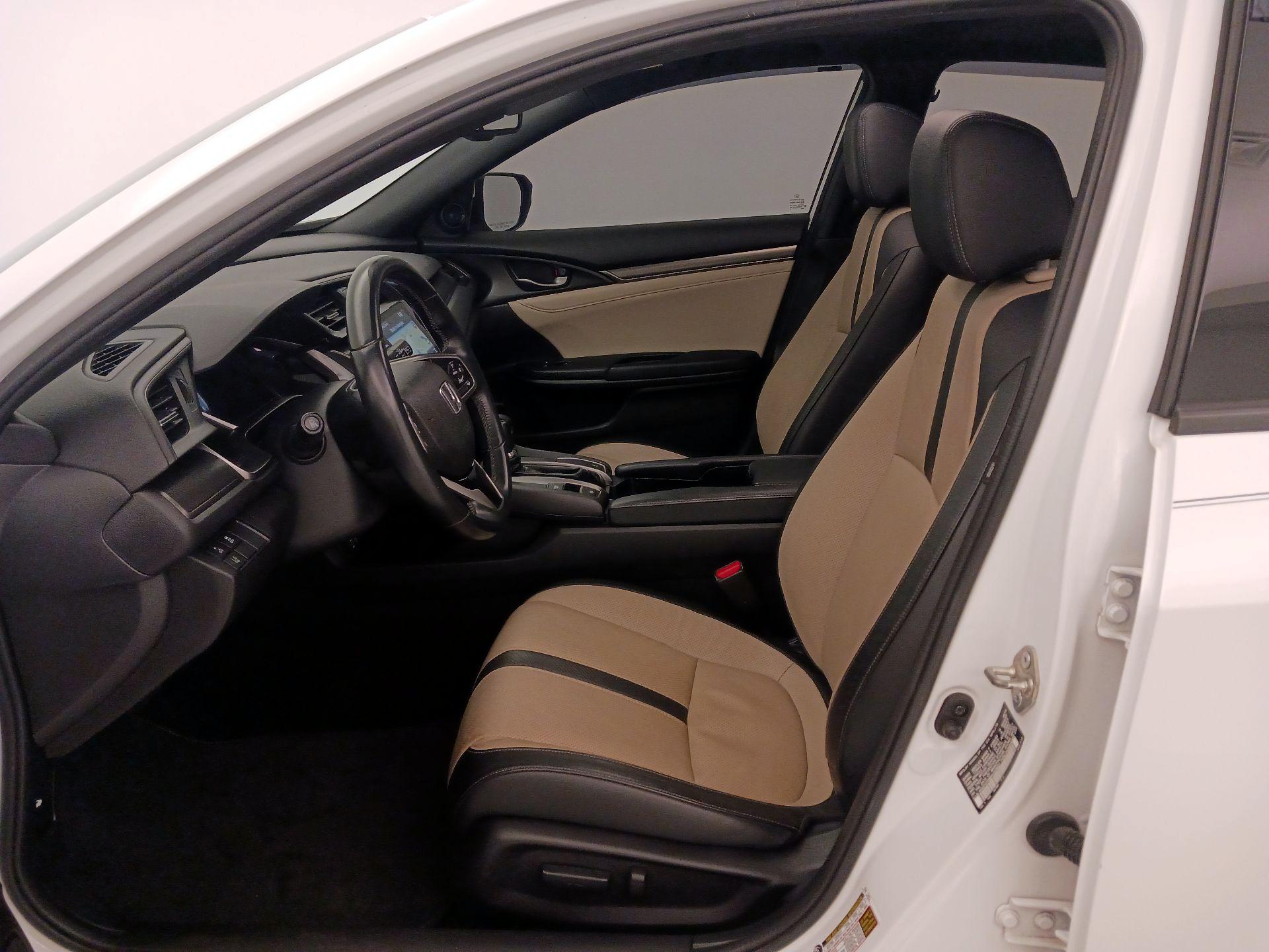 Thumbnail: 2019 Honda Civic - 11