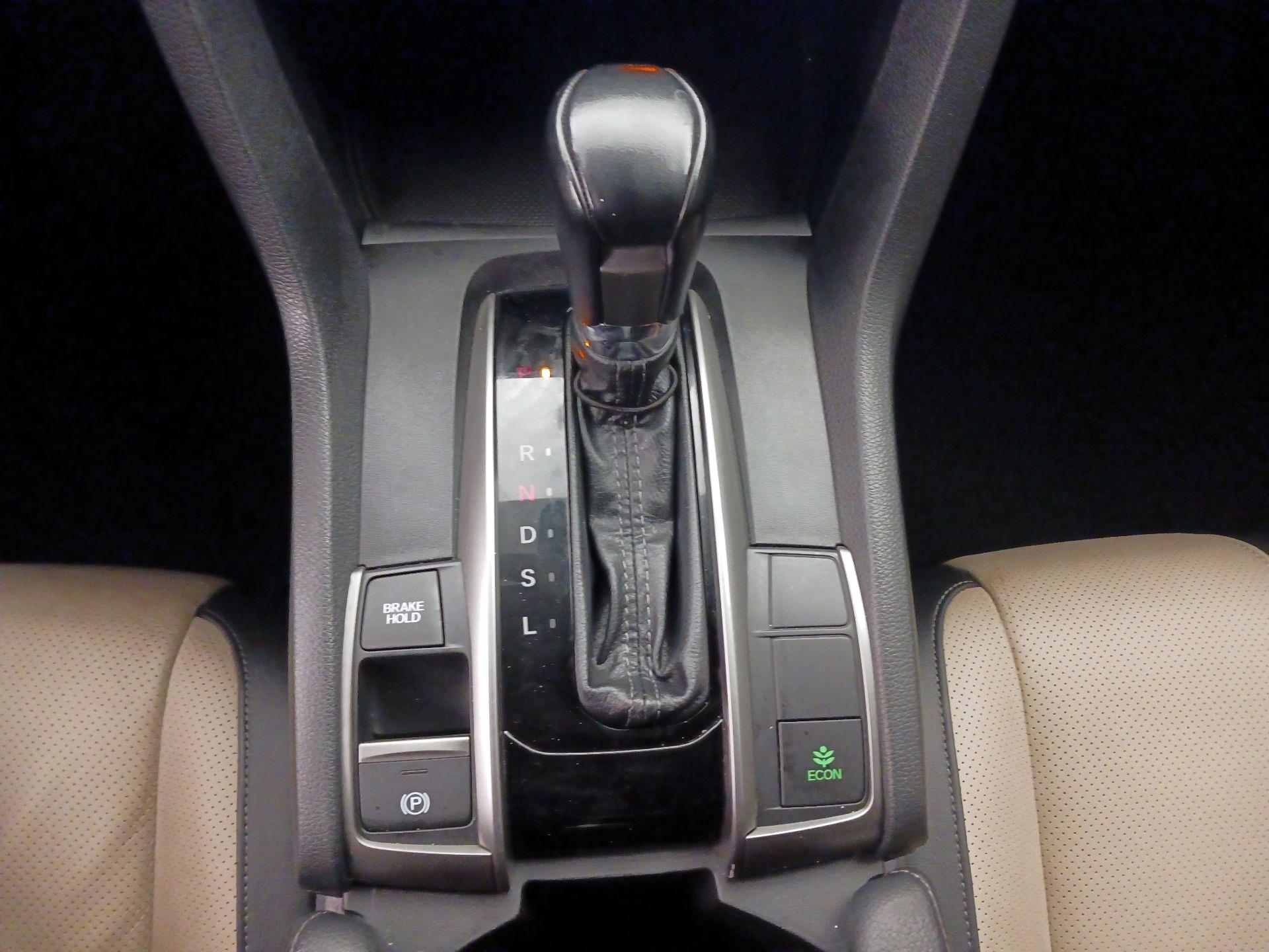 Thumbnail: 2019 Honda Civic - 18