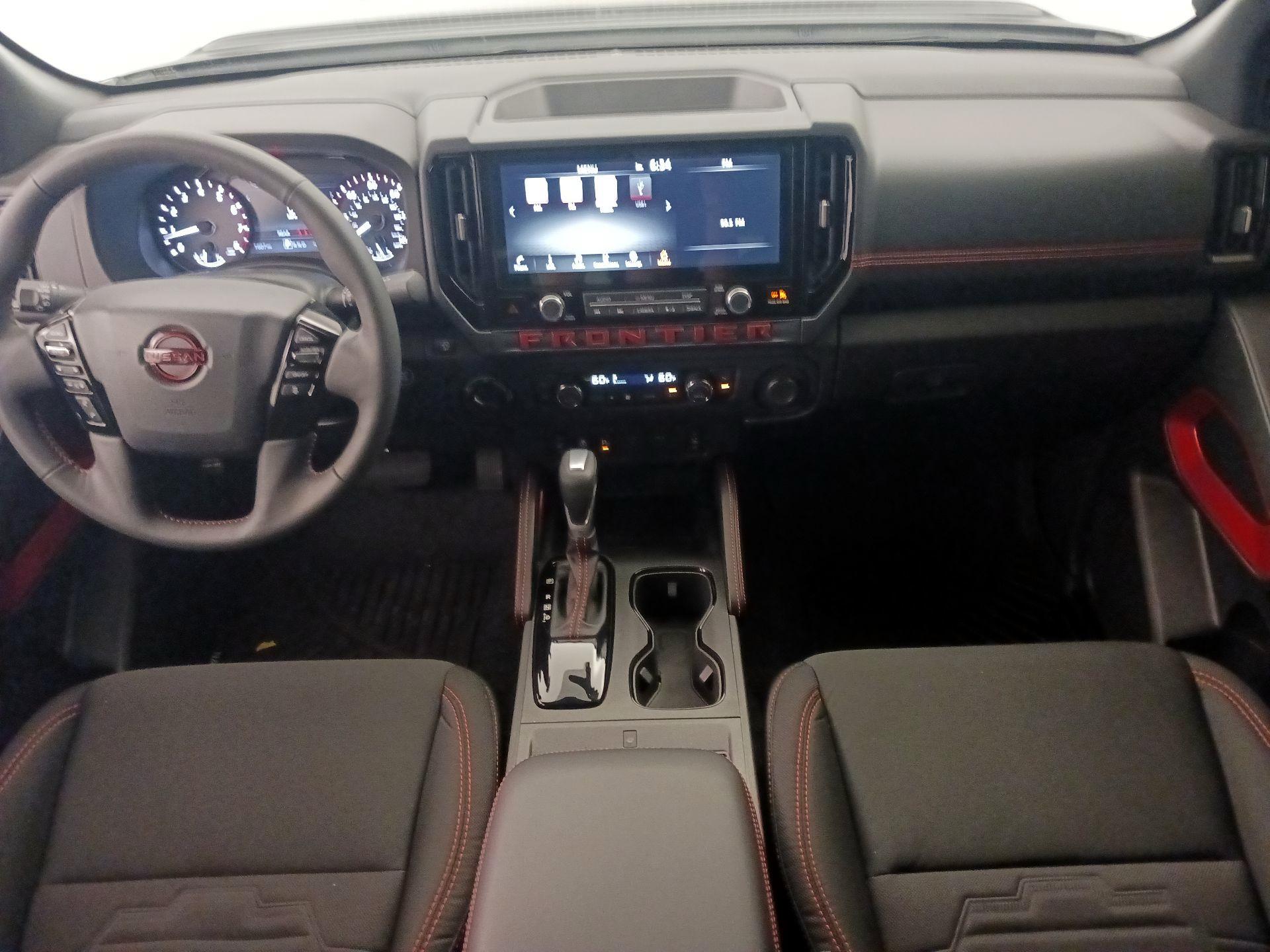 Thumbnail: 2025 Nissan Frontier - 9