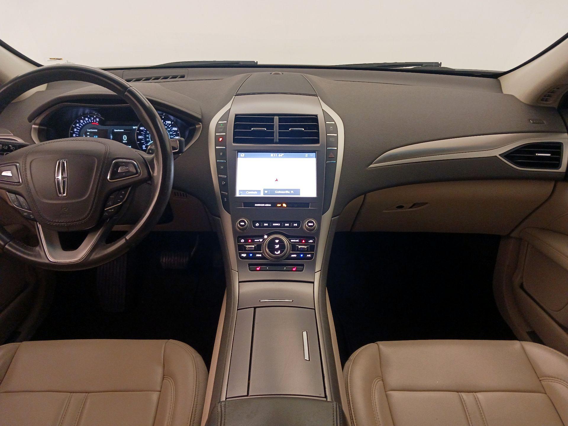 Thumbnail: 2020 Lincoln MKZ - 9