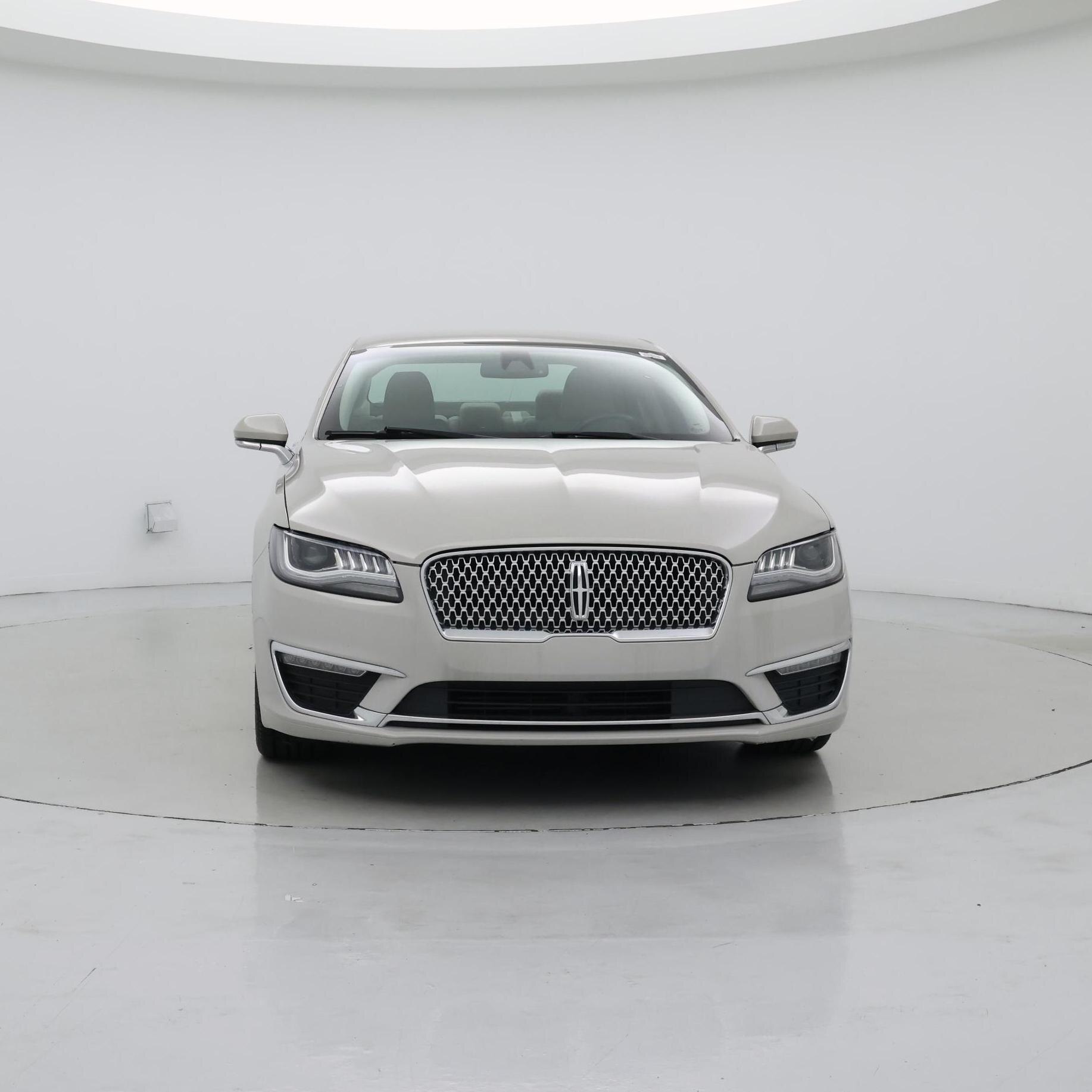 Thumbnail: 2020 Lincoln MKZ - 5