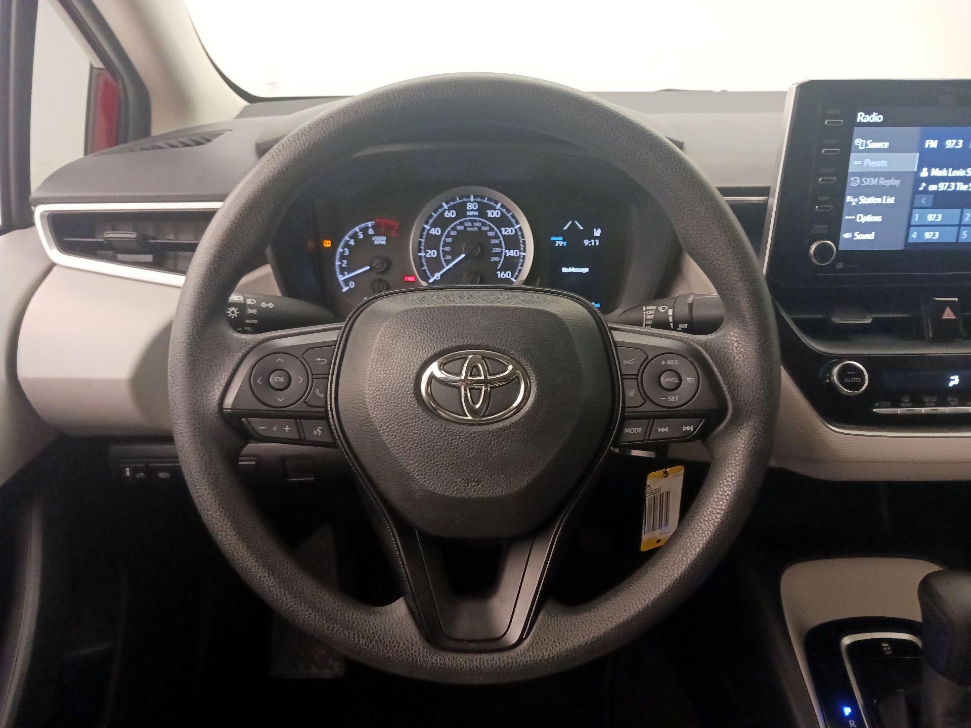 Thumbnail: 2021 Toyota Corolla - 10