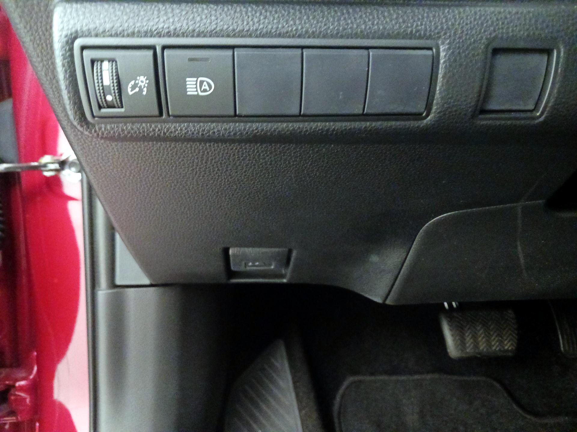 Thumbnail: 2021 Toyota Corolla - 13