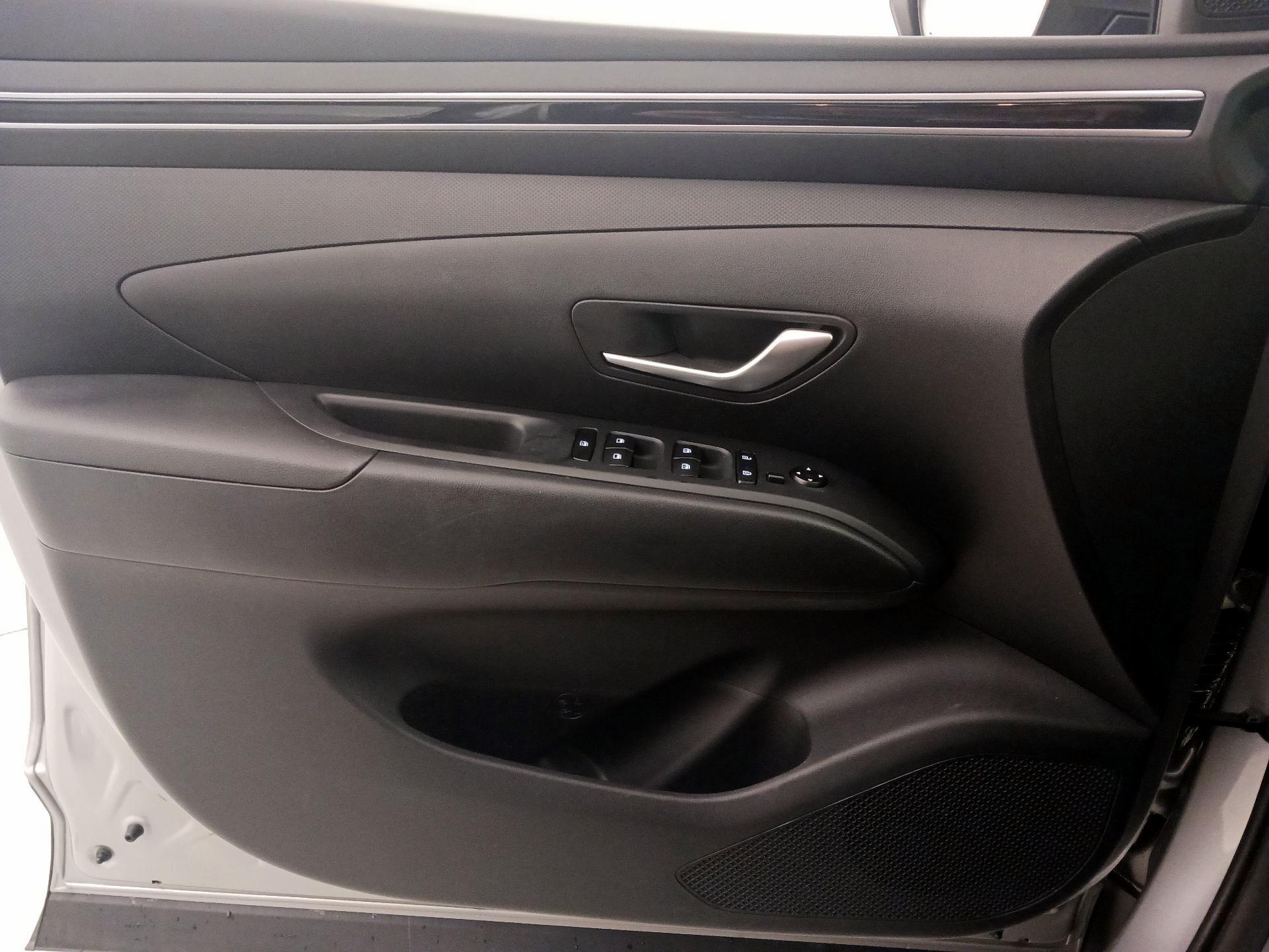 Thumbnail: 2024 Hyundai Tucson - 12