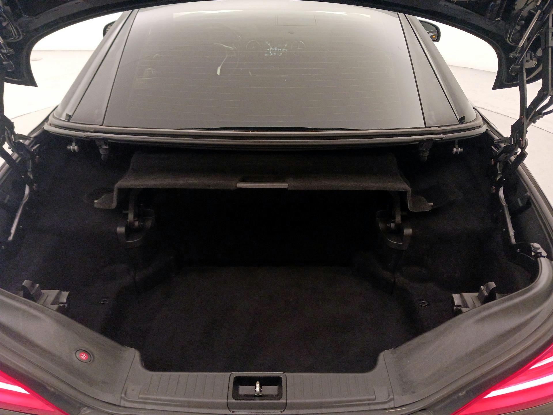 Thumbnail: 2015 Mercedes-Benz SL-Class - 20