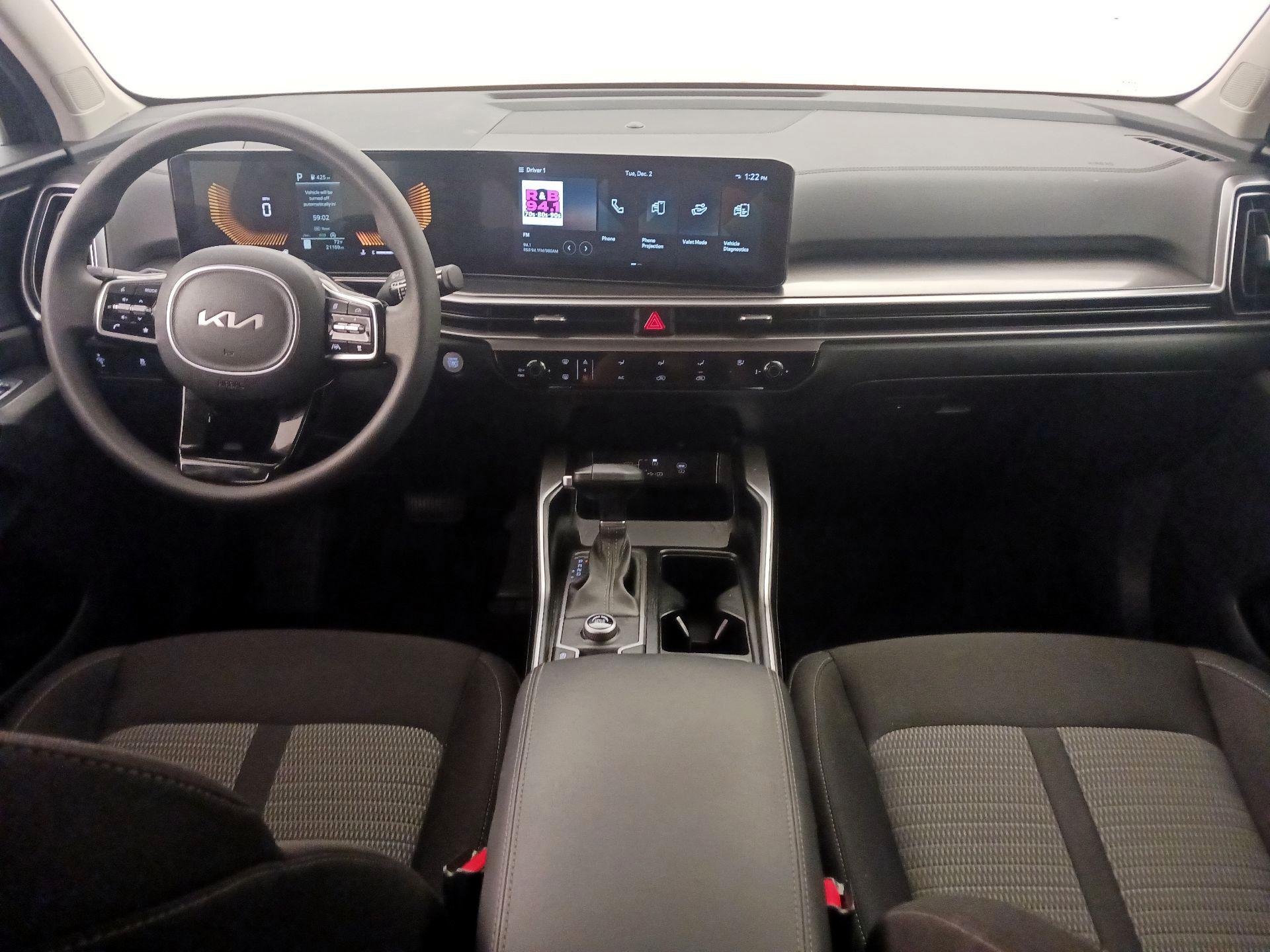 Thumbnail: 2025 Kia Sorento - 9