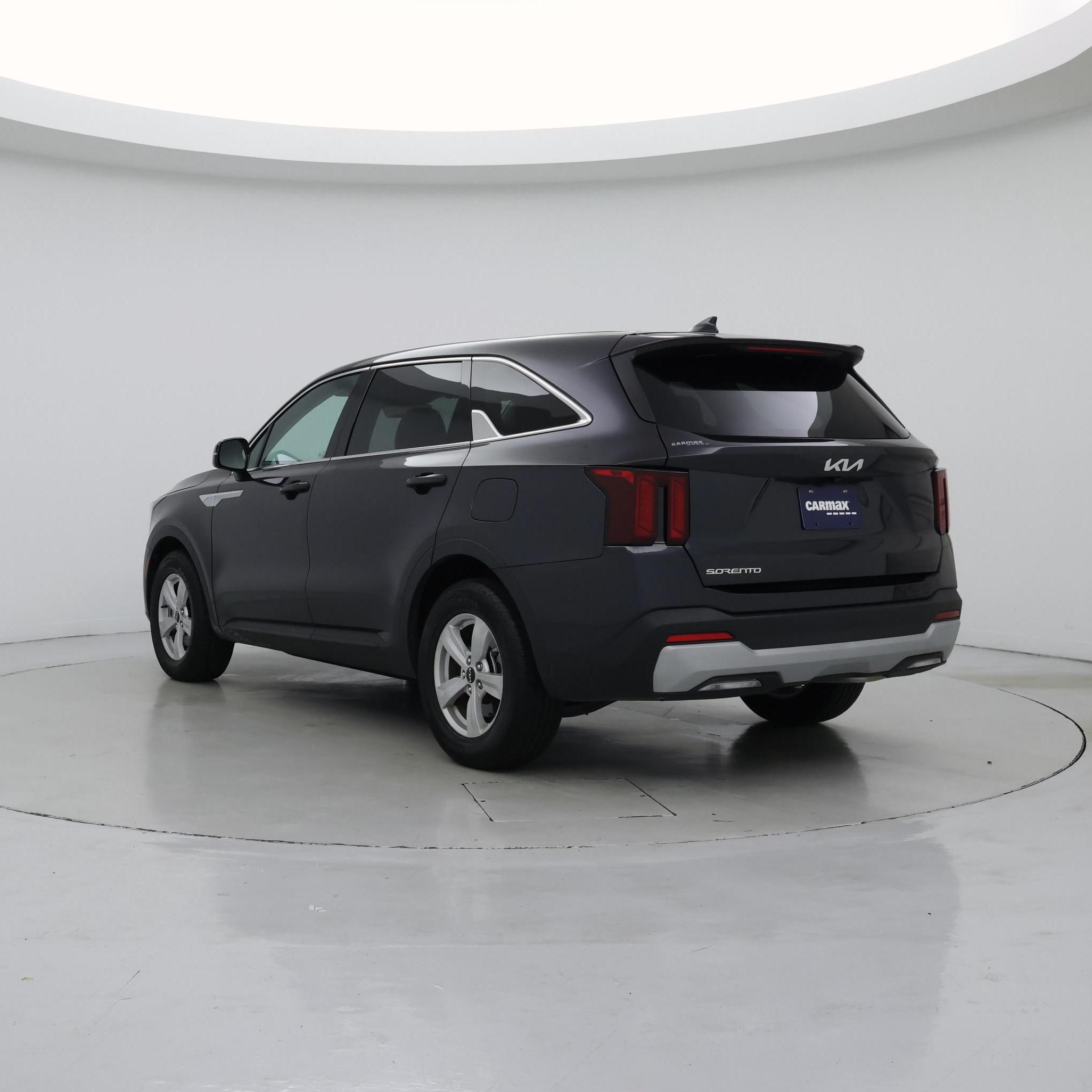 Thumbnail: 2025 Kia Sorento - 2