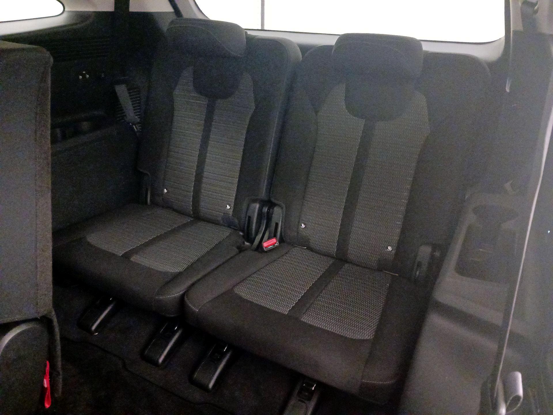 Thumbnail: 2025 Kia Sorento - 20