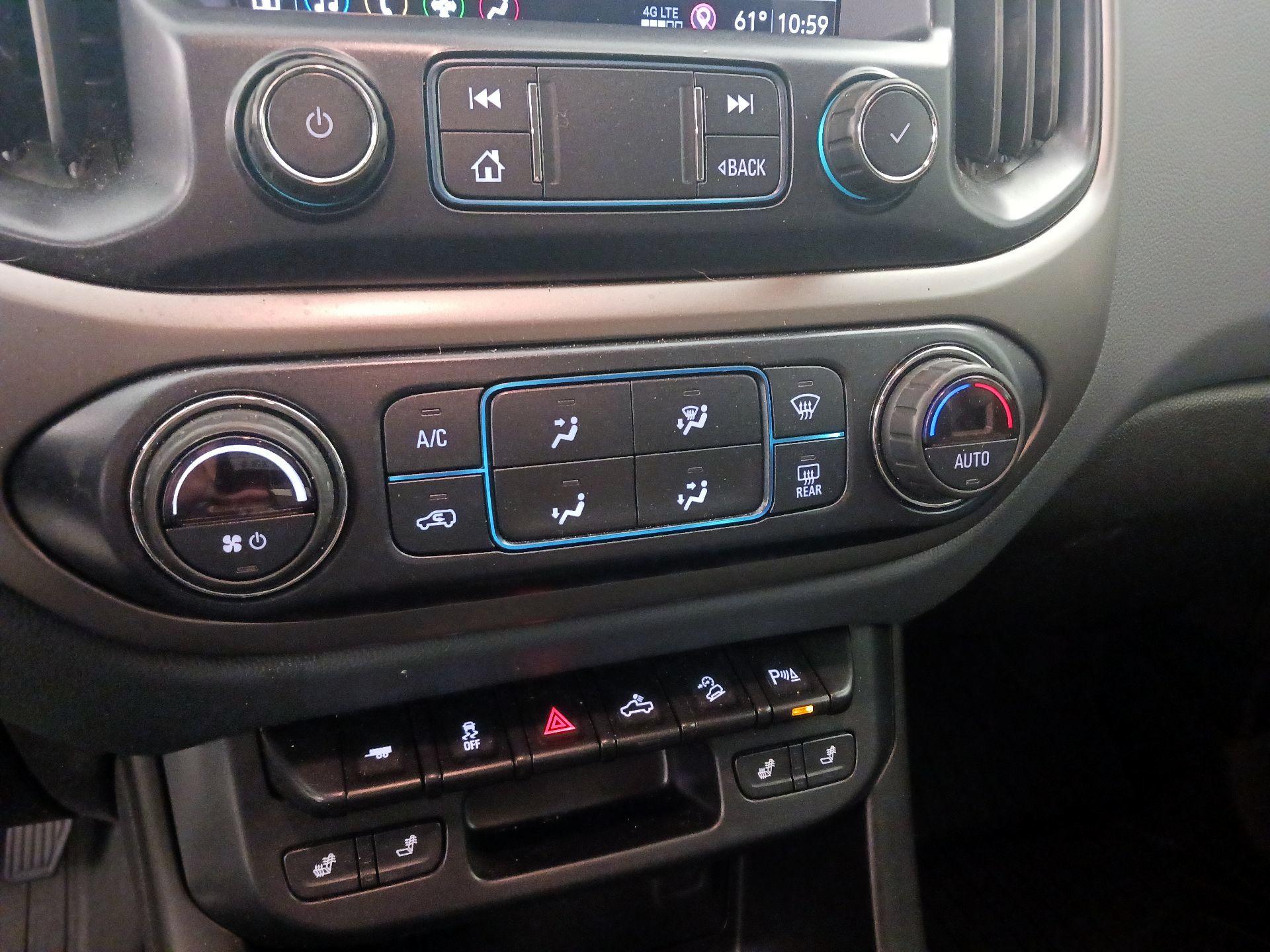 Thumbnail: 2019 Chevrolet Colorado - 16