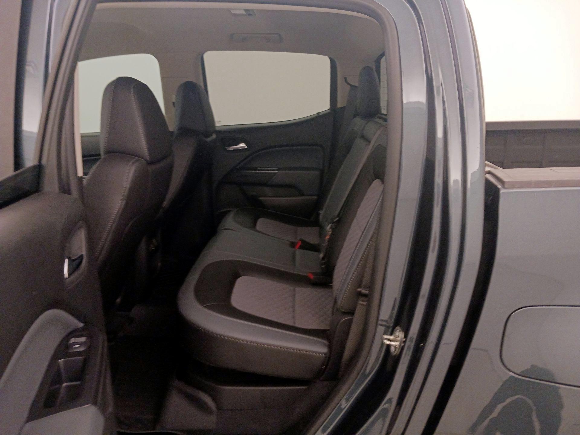 Thumbnail: 2019 Chevrolet Colorado - 19