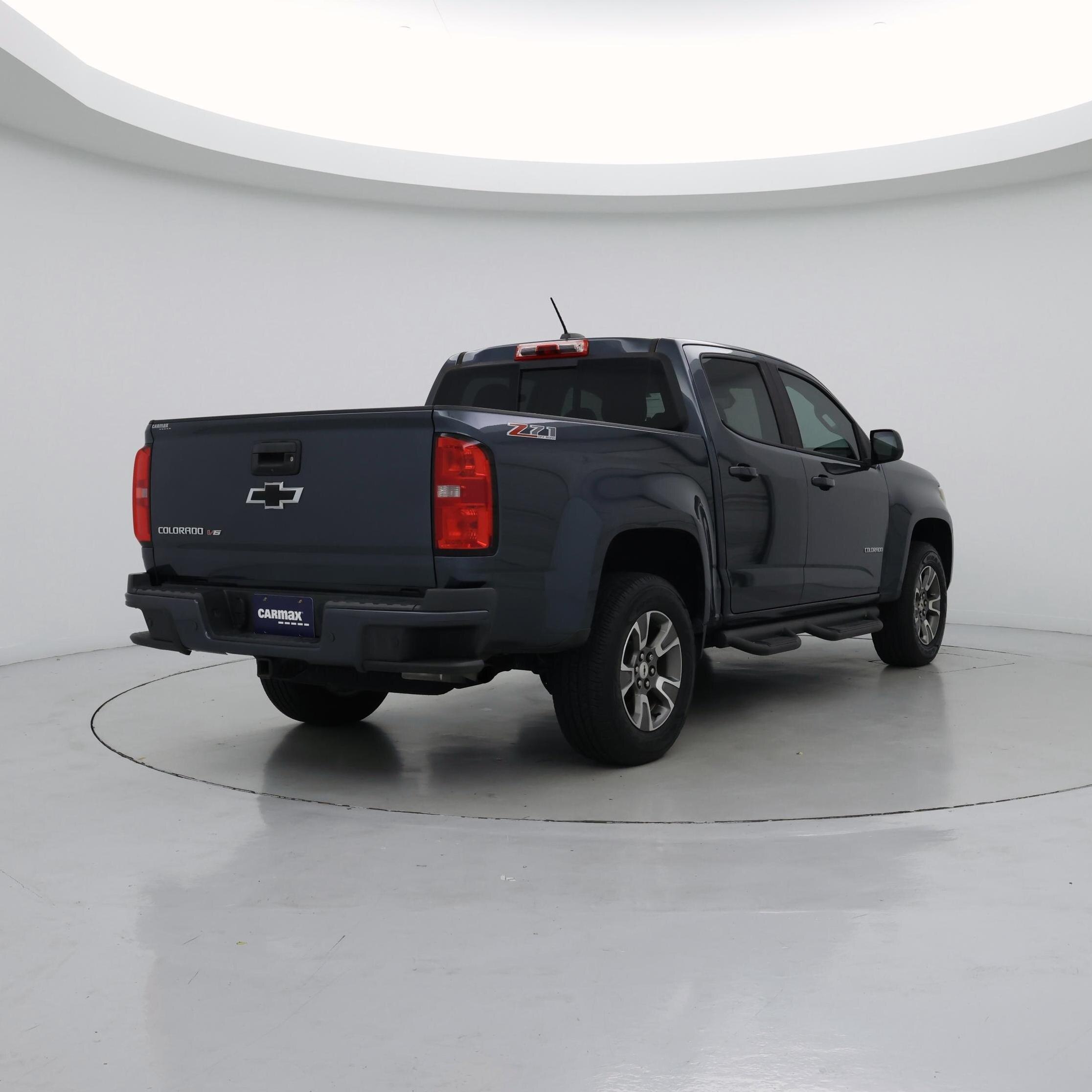 Thumbnail: 2019 Chevrolet Colorado - 8