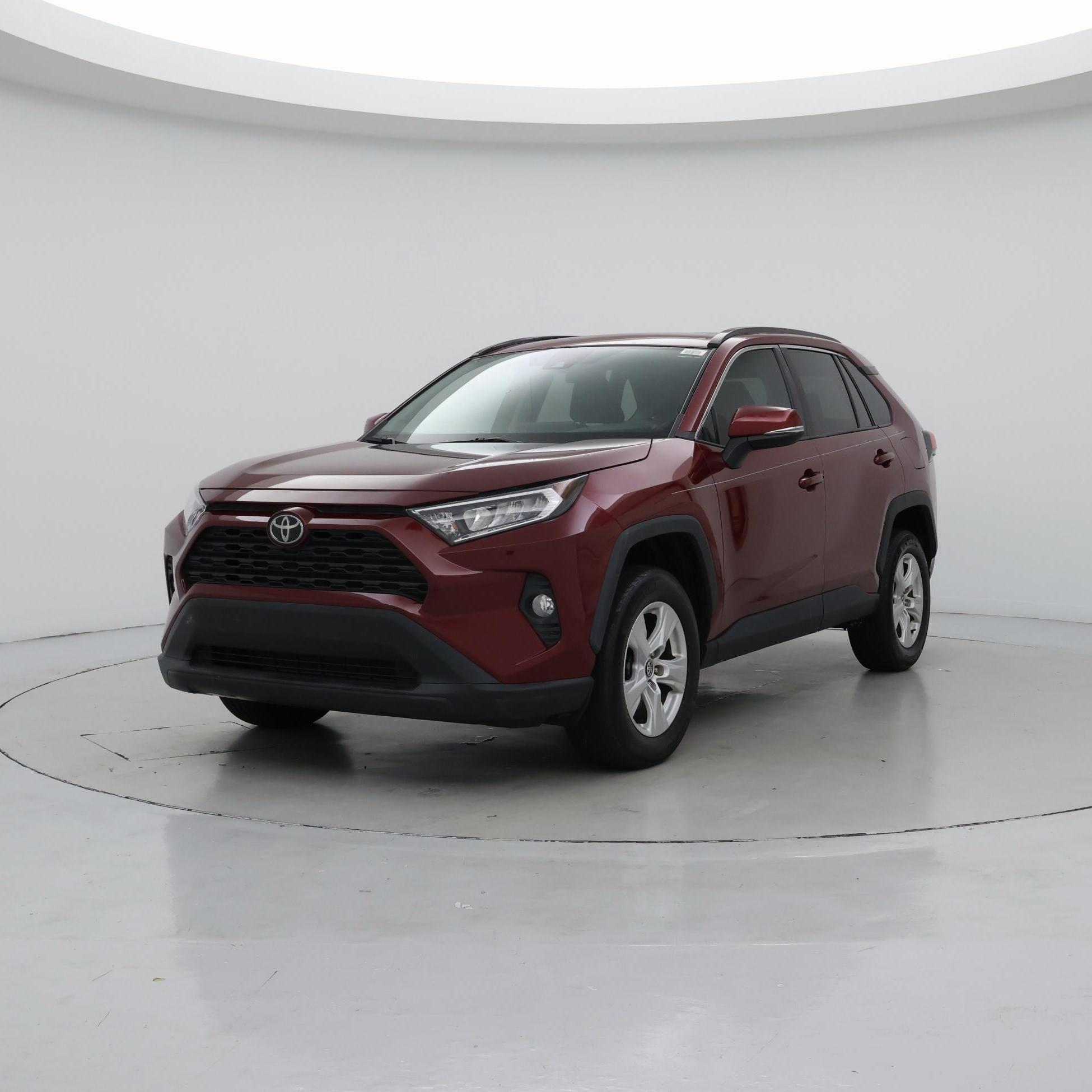 Thumbnail: 2021 Toyota RAV4 - 4