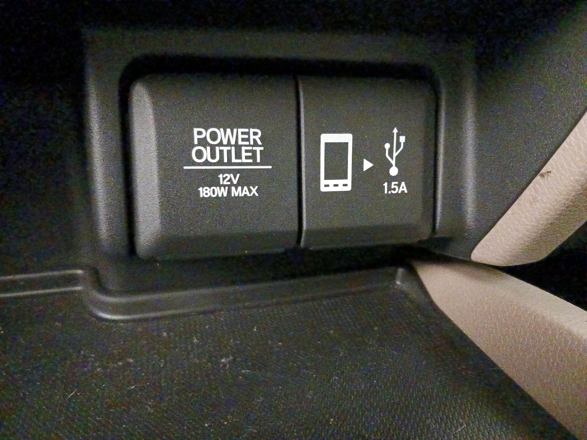 Thumbnail: 2017 Honda Ridgeline - 19