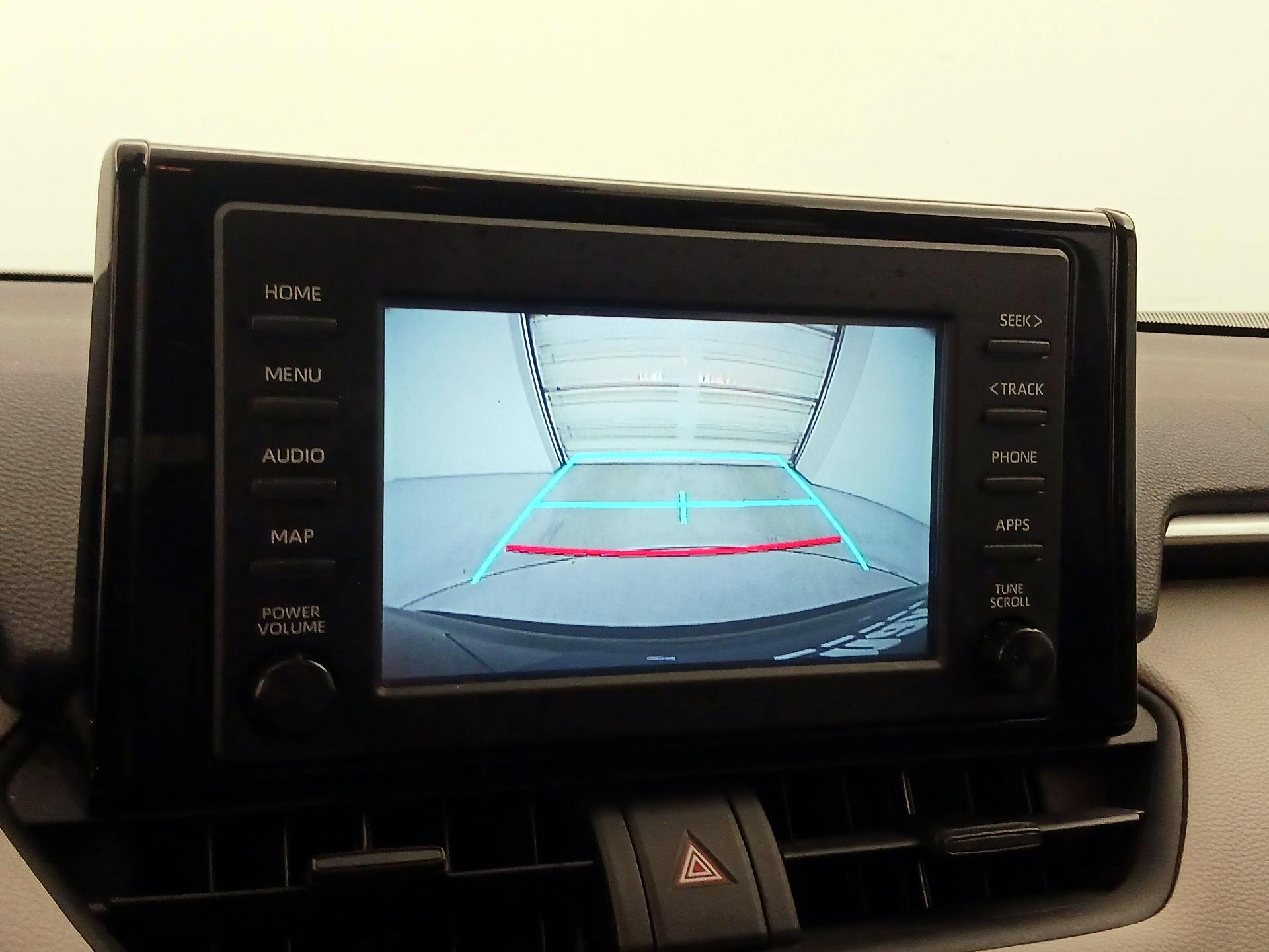 Thumbnail: 2019 Toyota RAV4 - 14