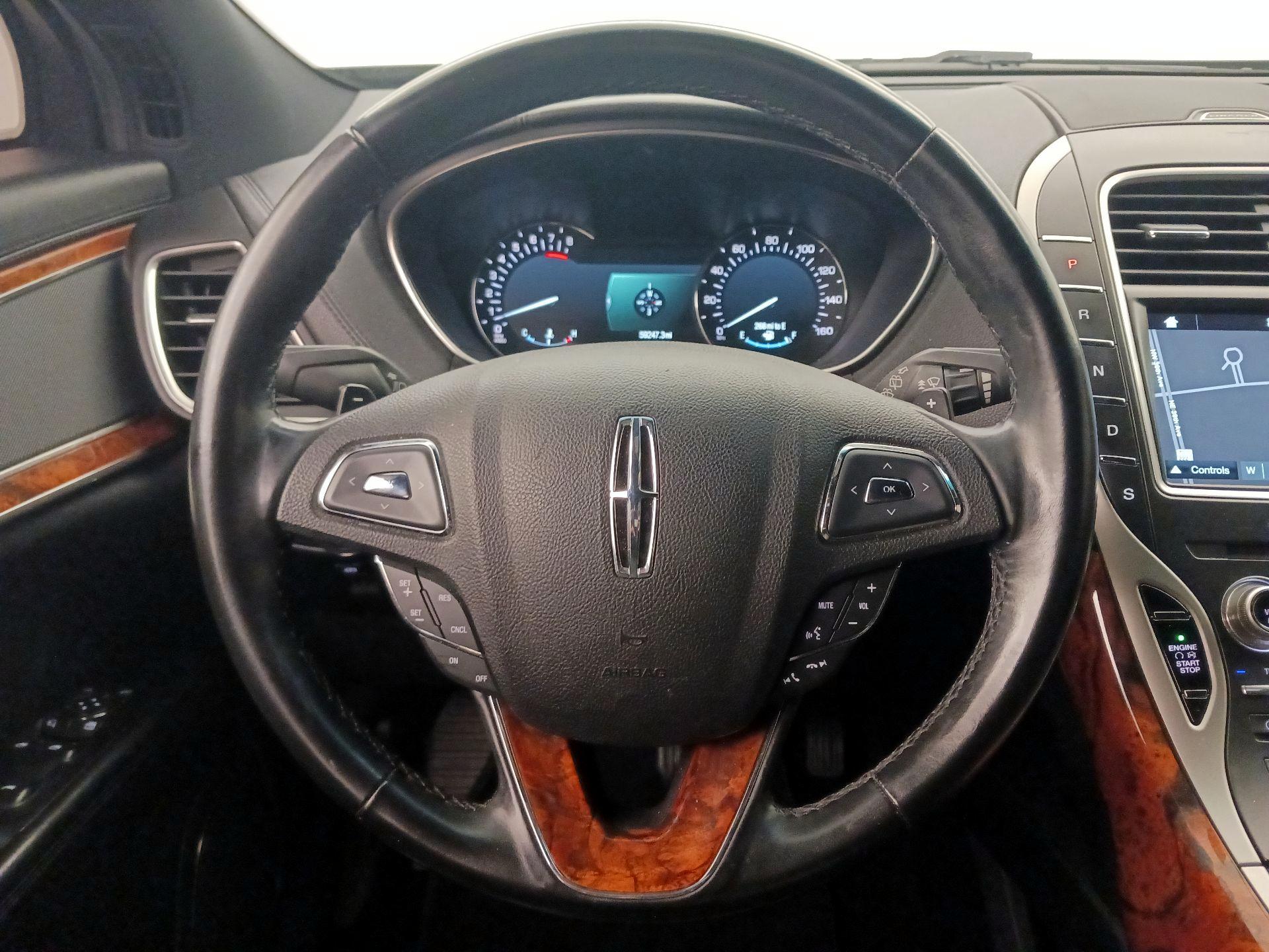 Thumbnail: 2016 Lincoln MKX - 10