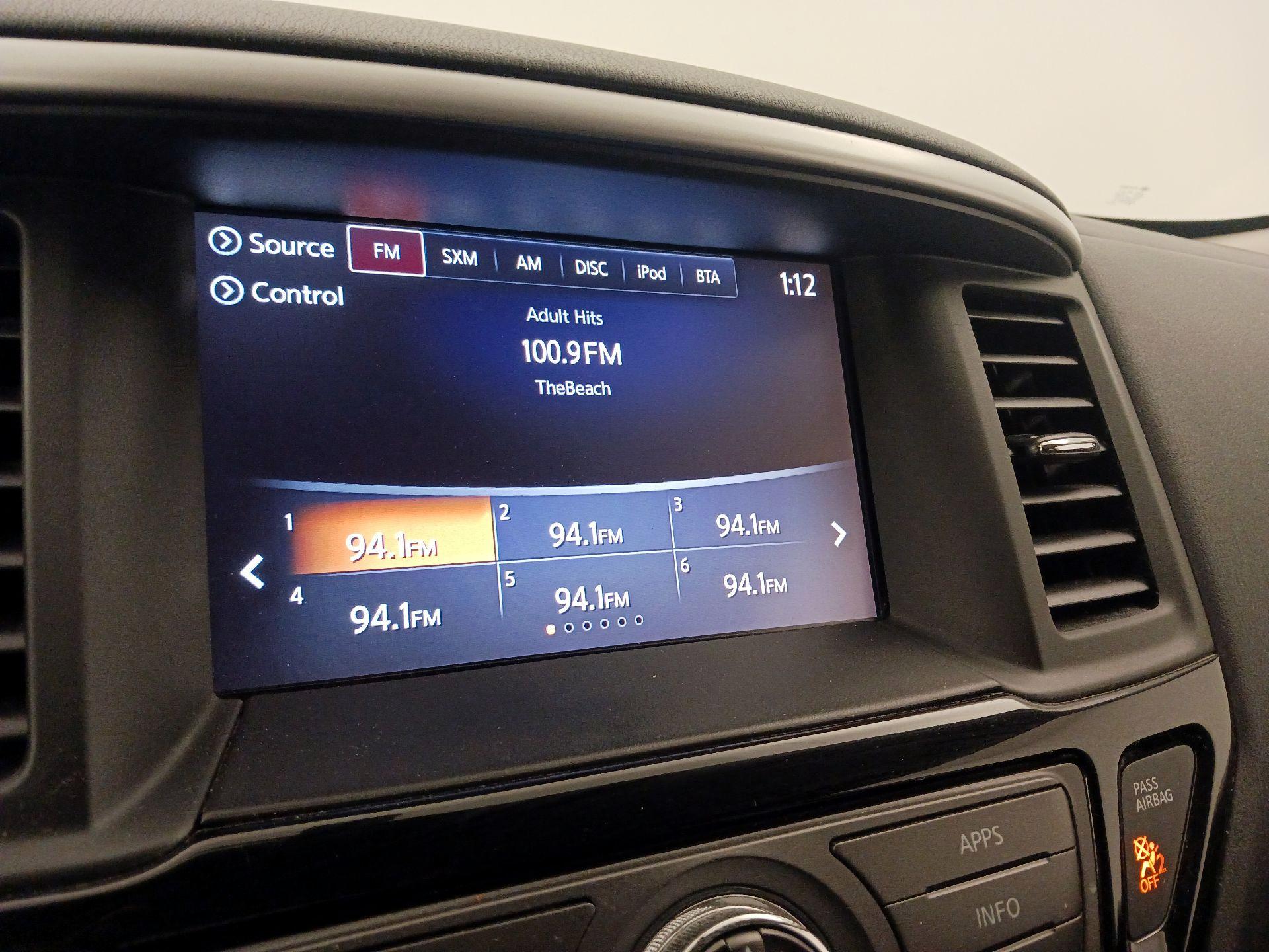 Thumbnail: 2017 Nissan Pathfinder - 15