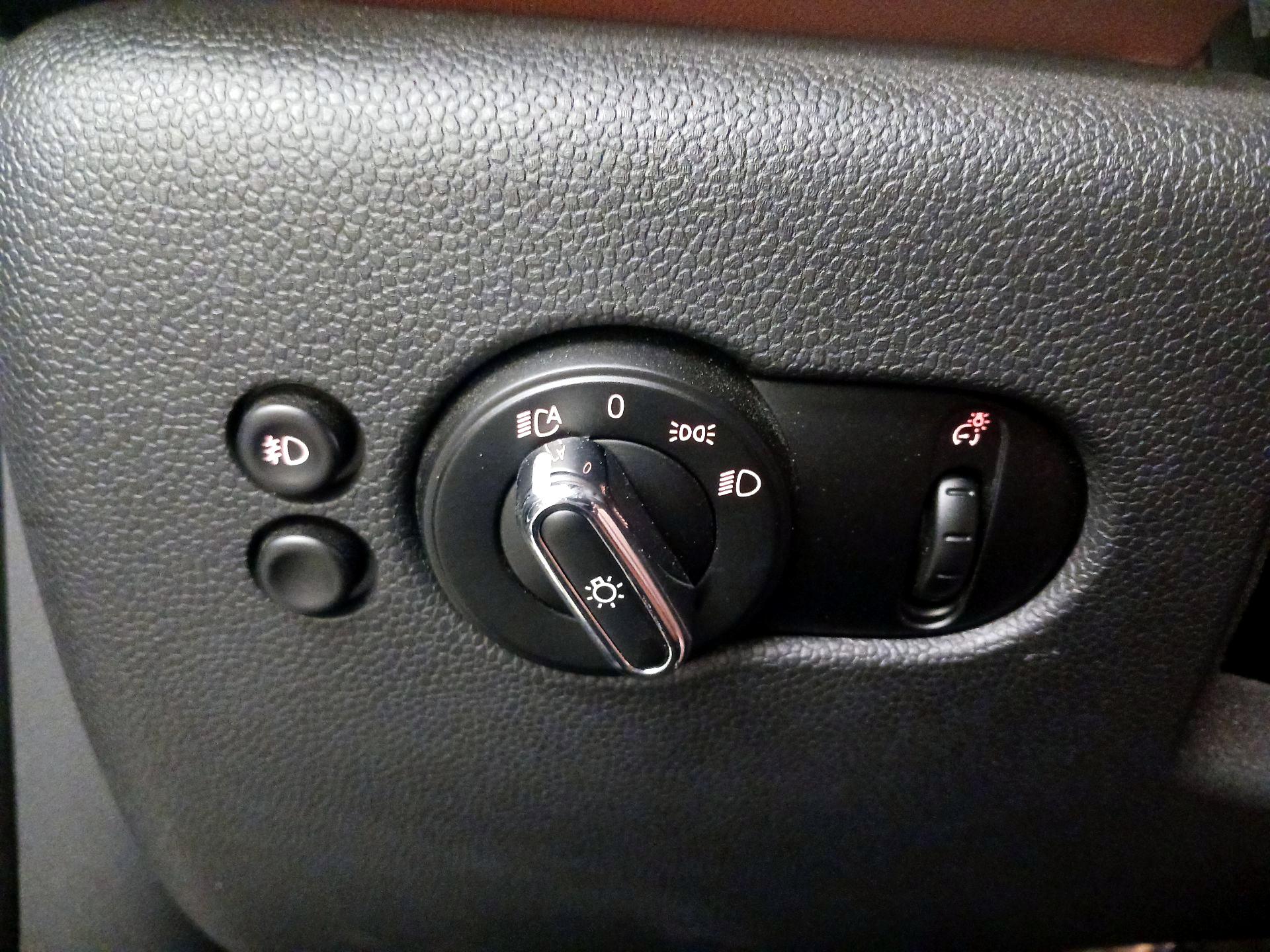 Thumbnail: 2021 MINI Cooper - 13