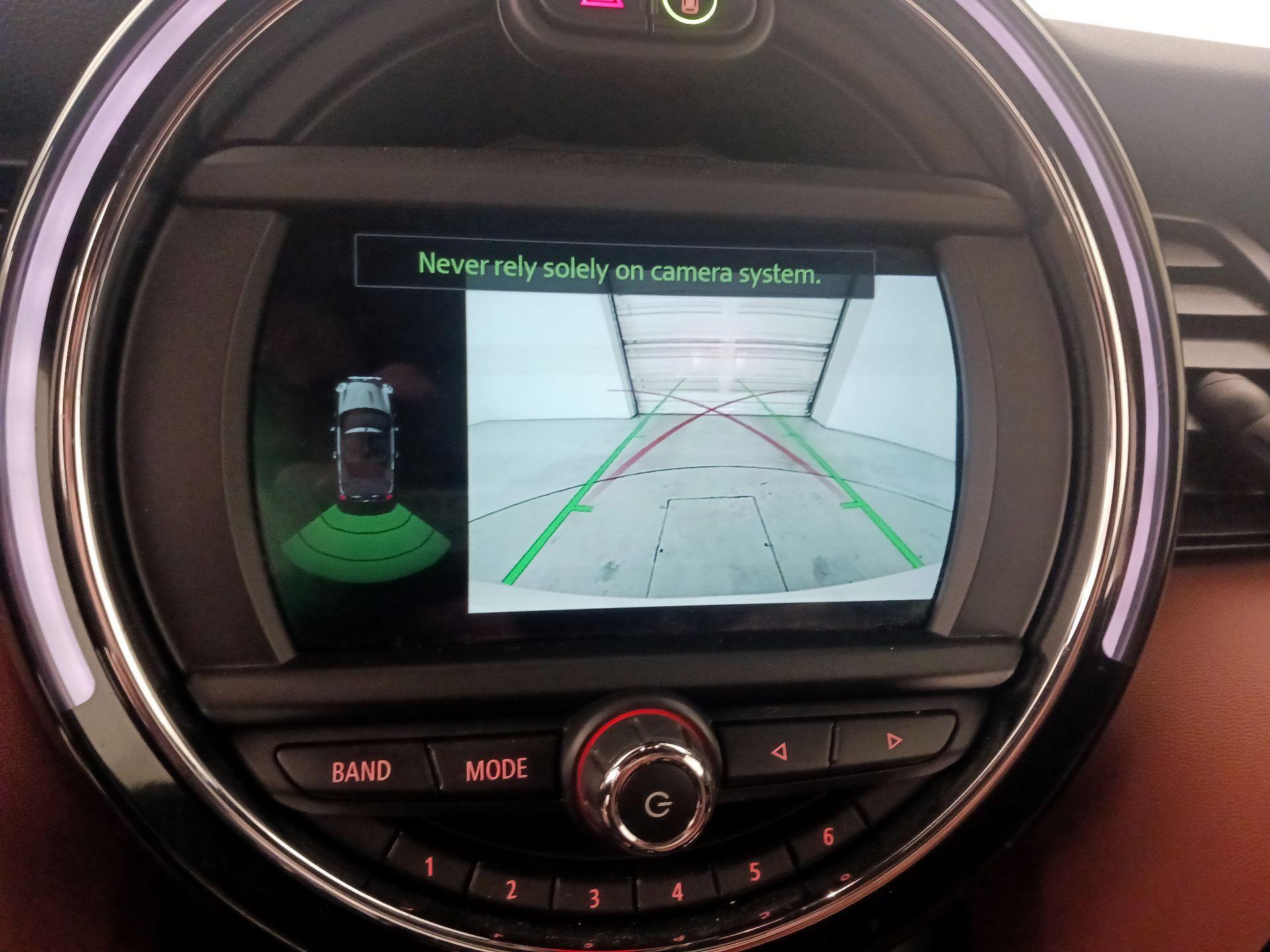 Thumbnail: 2021 MINI Cooper - 15