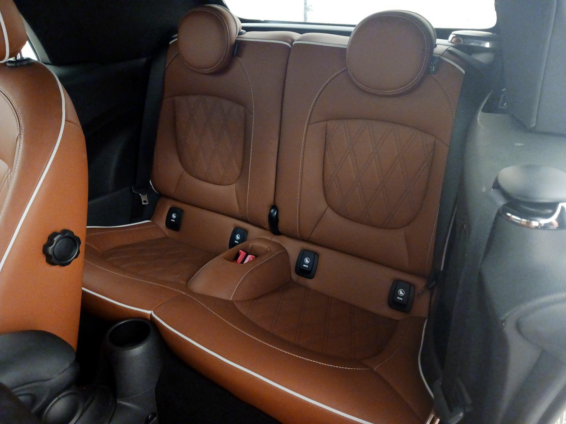 Thumbnail: 2021 MINI Cooper - 20