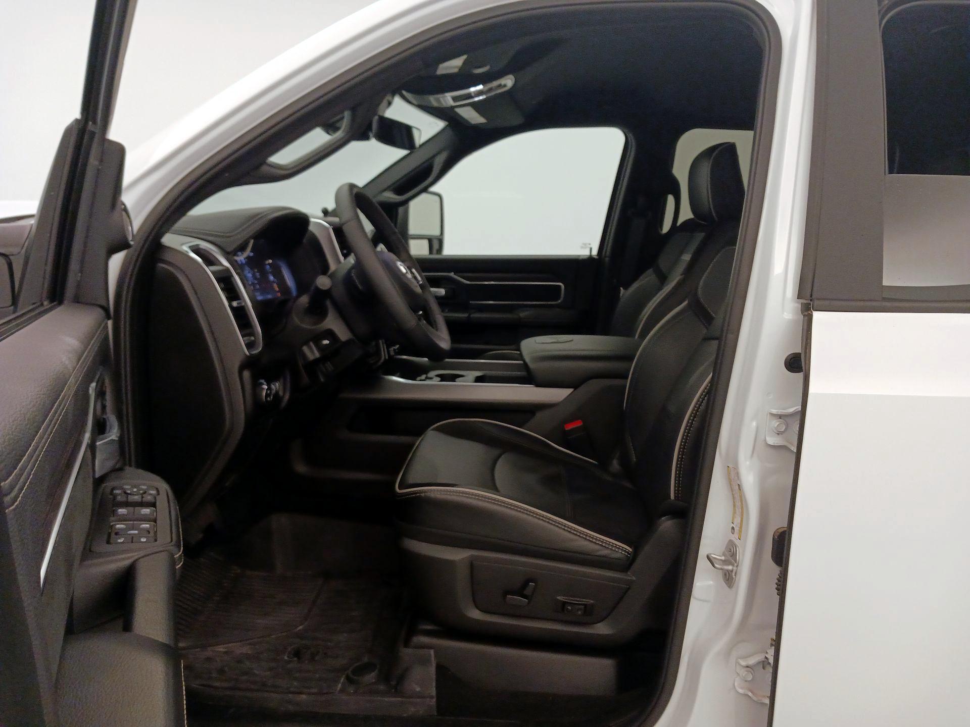 Thumbnail: 2025 RAM 3500 - 11