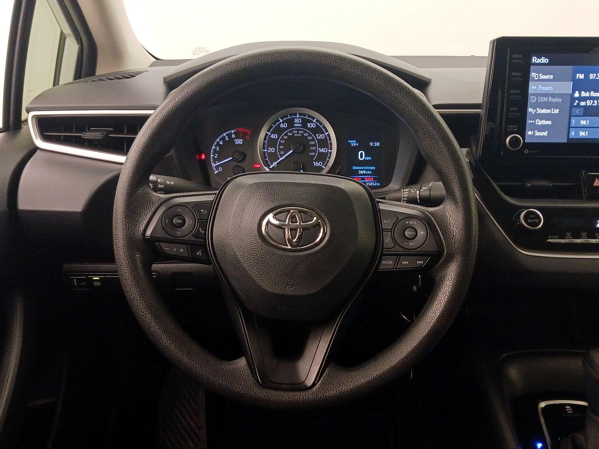 Thumbnail: 2022 Toyota Corolla - 10