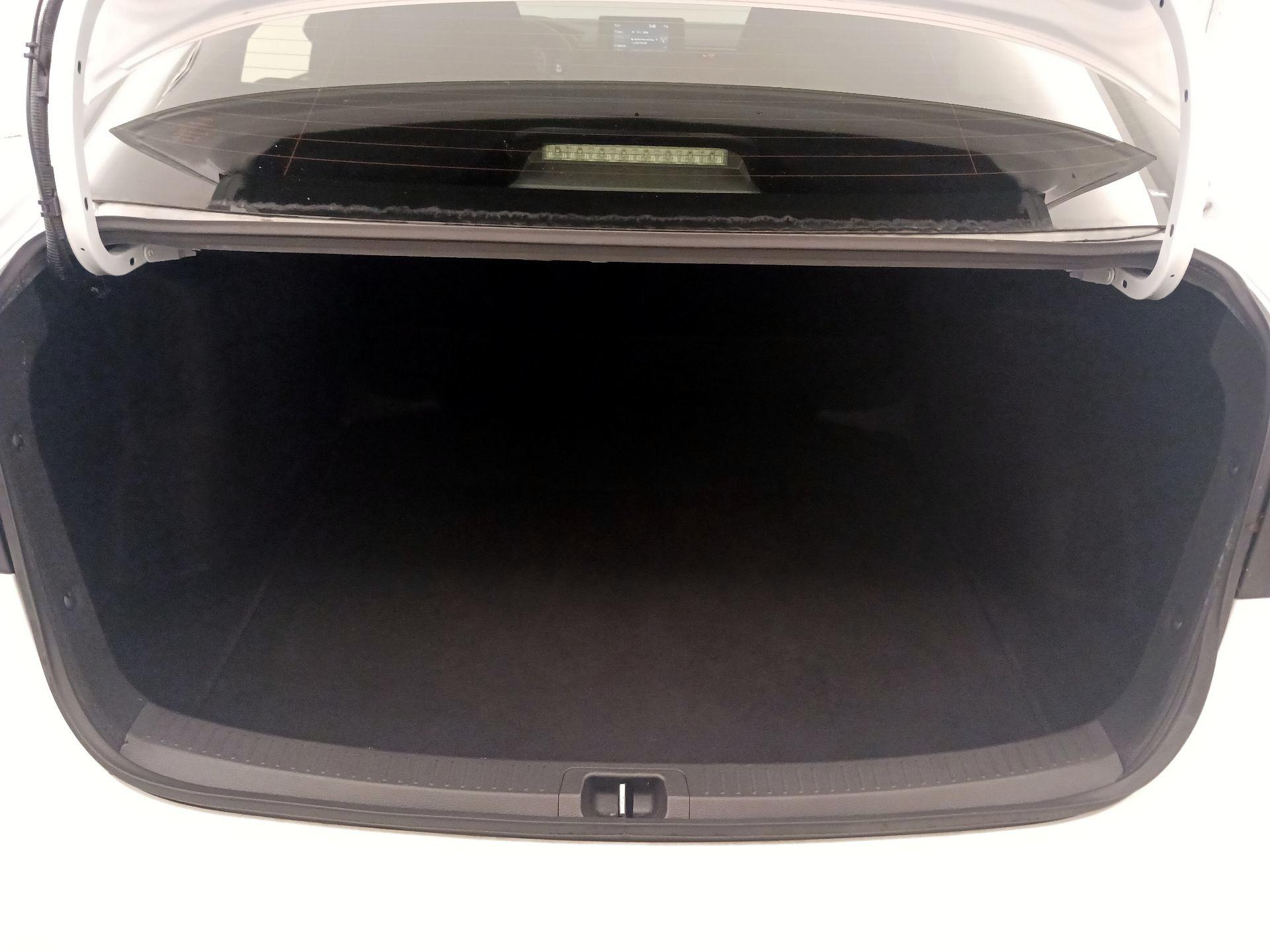 Thumbnail: 2022 Toyota Corolla - 20