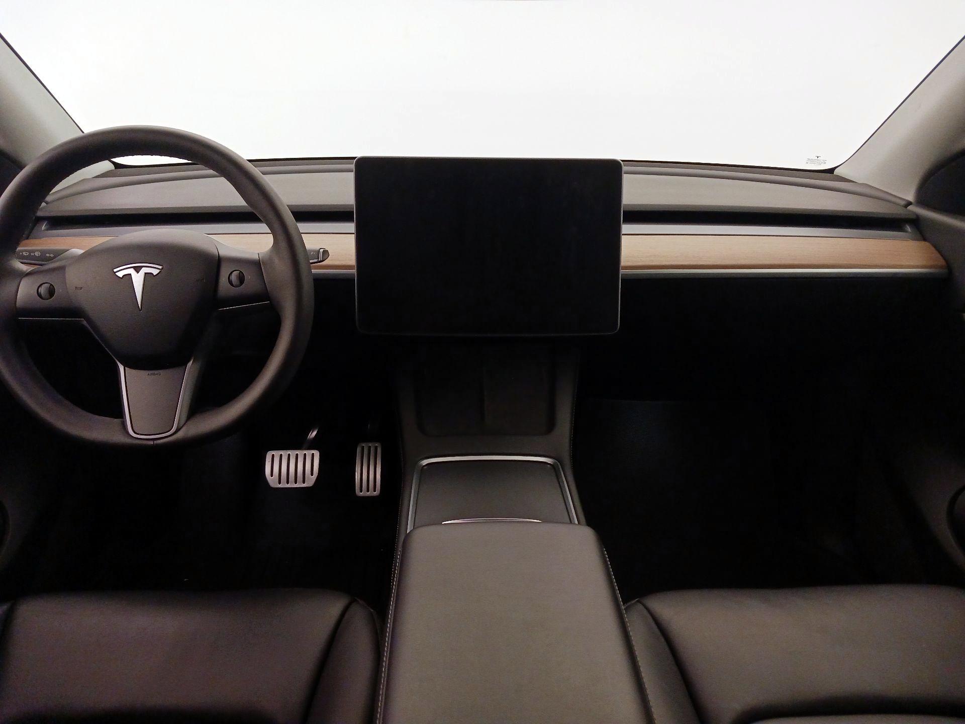 Thumbnail: 2022 Tesla Model Y - 9