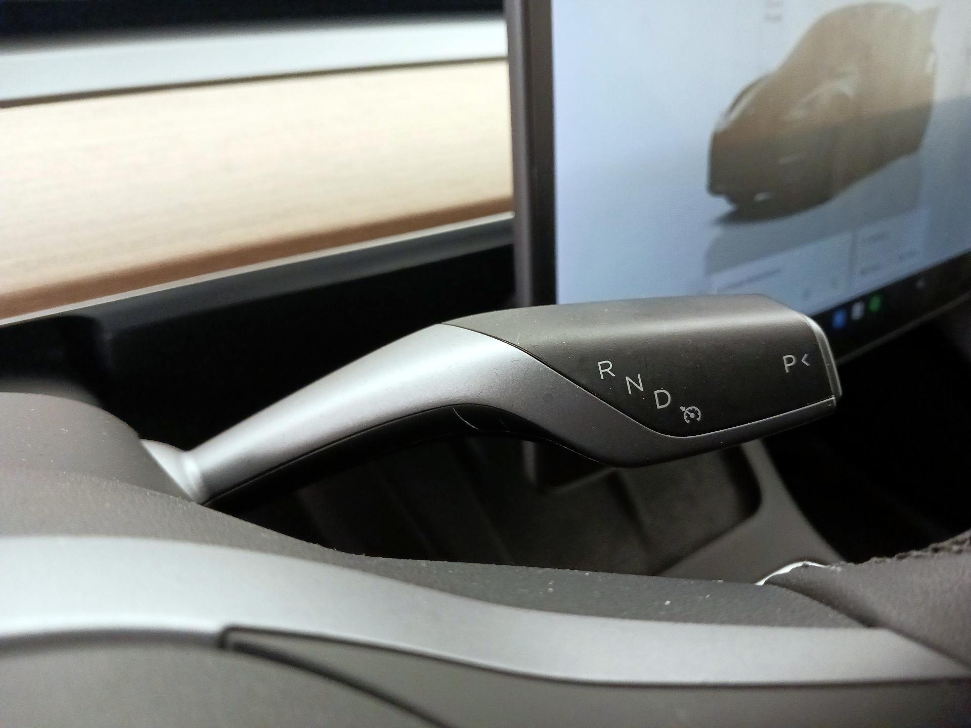 Thumbnail: 2022 Tesla Model Y - 17