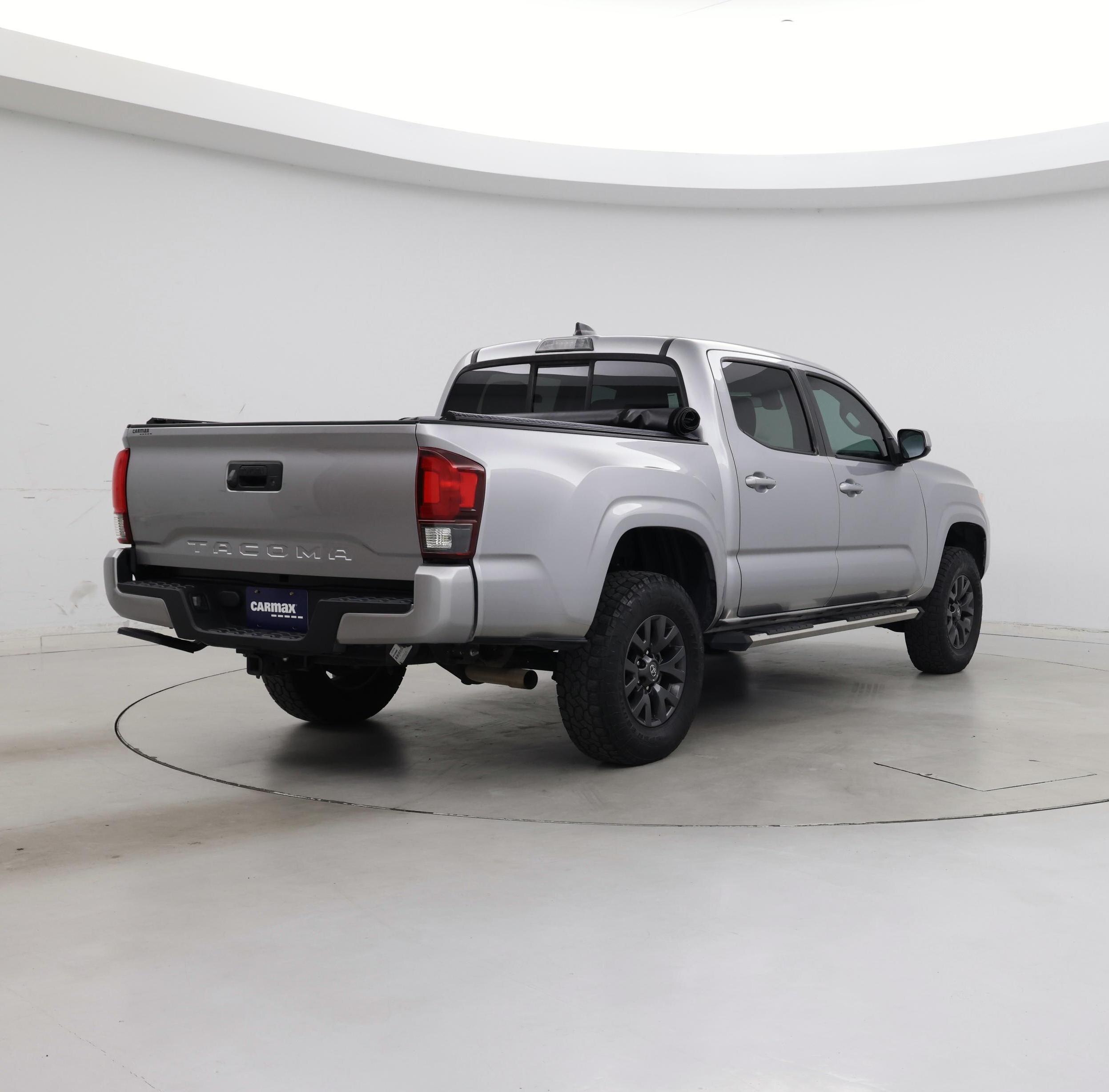 Thumbnail: 2020 Toyota Tacoma - 8