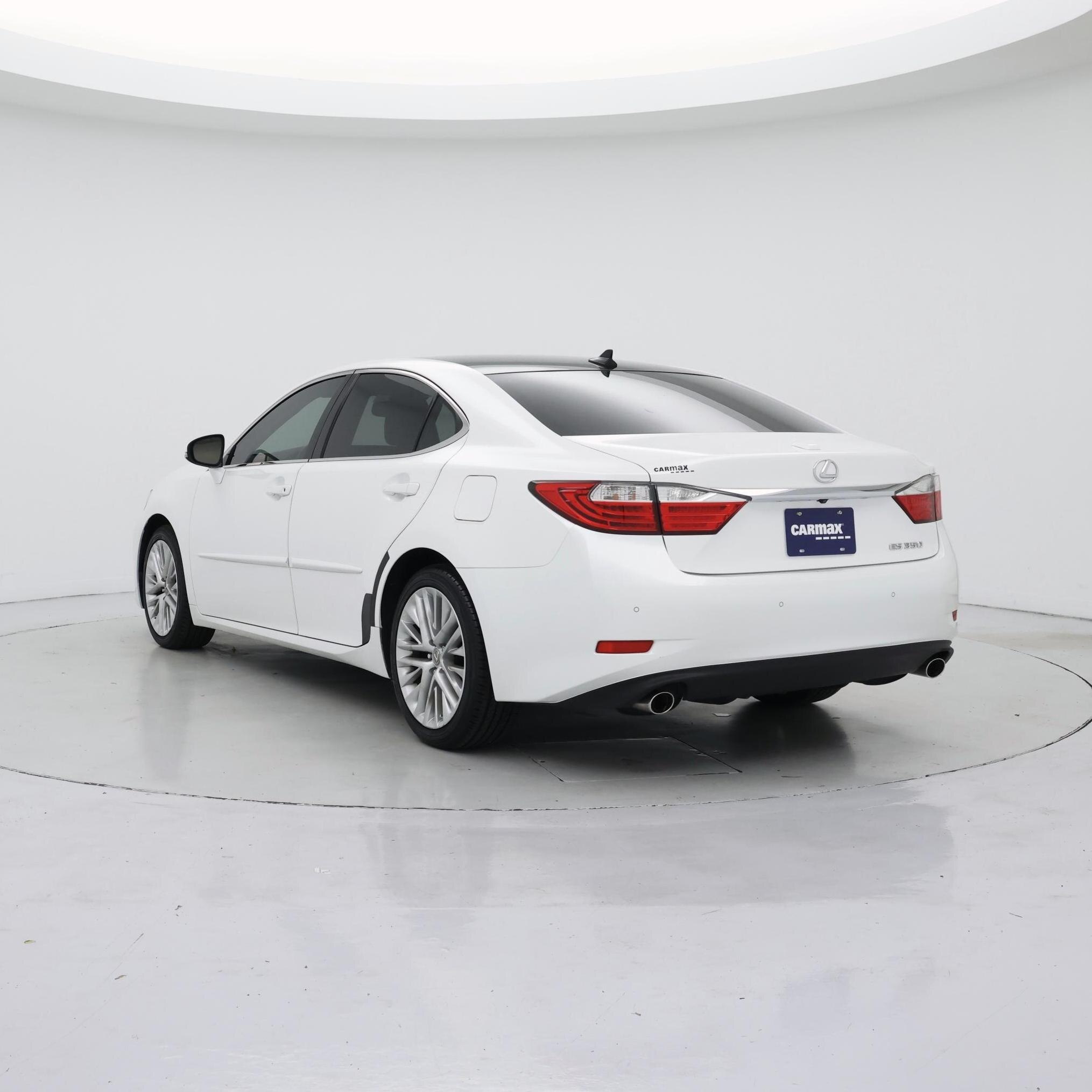 Thumbnail: 2014 Lexus ES - 2