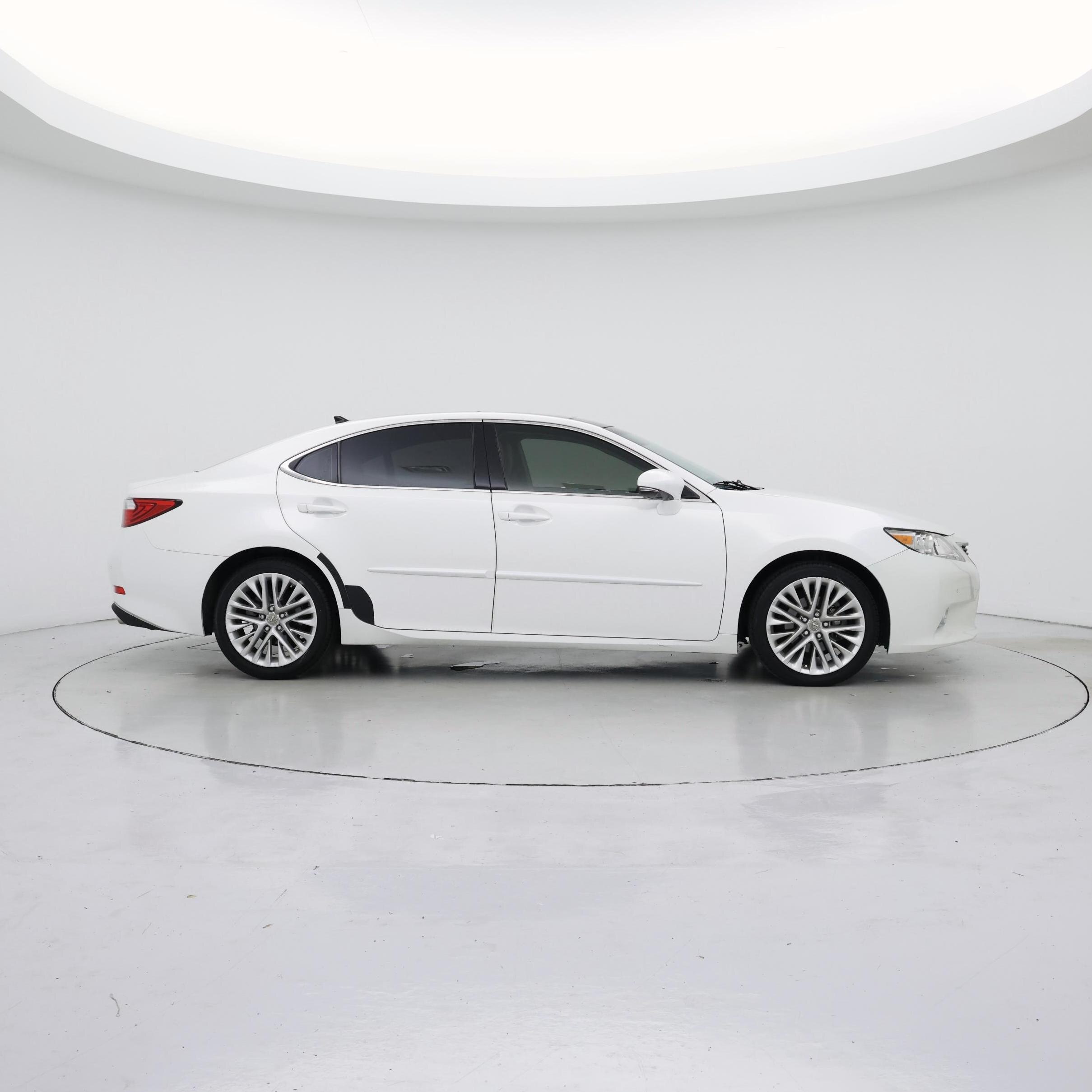Thumbnail: 2014 Lexus ES - 7