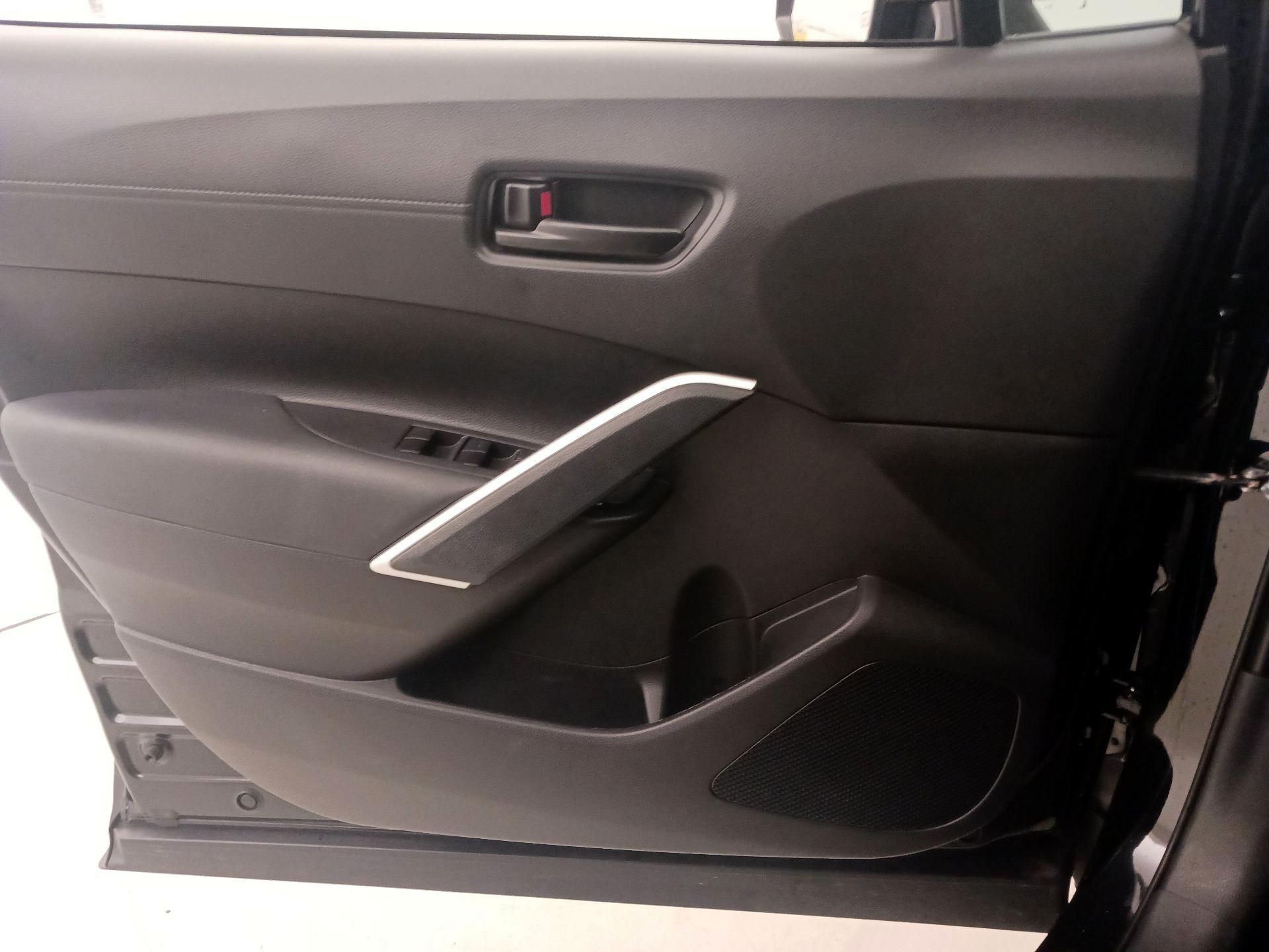 Thumbnail: 2024 Toyota Corolla Cross - 12