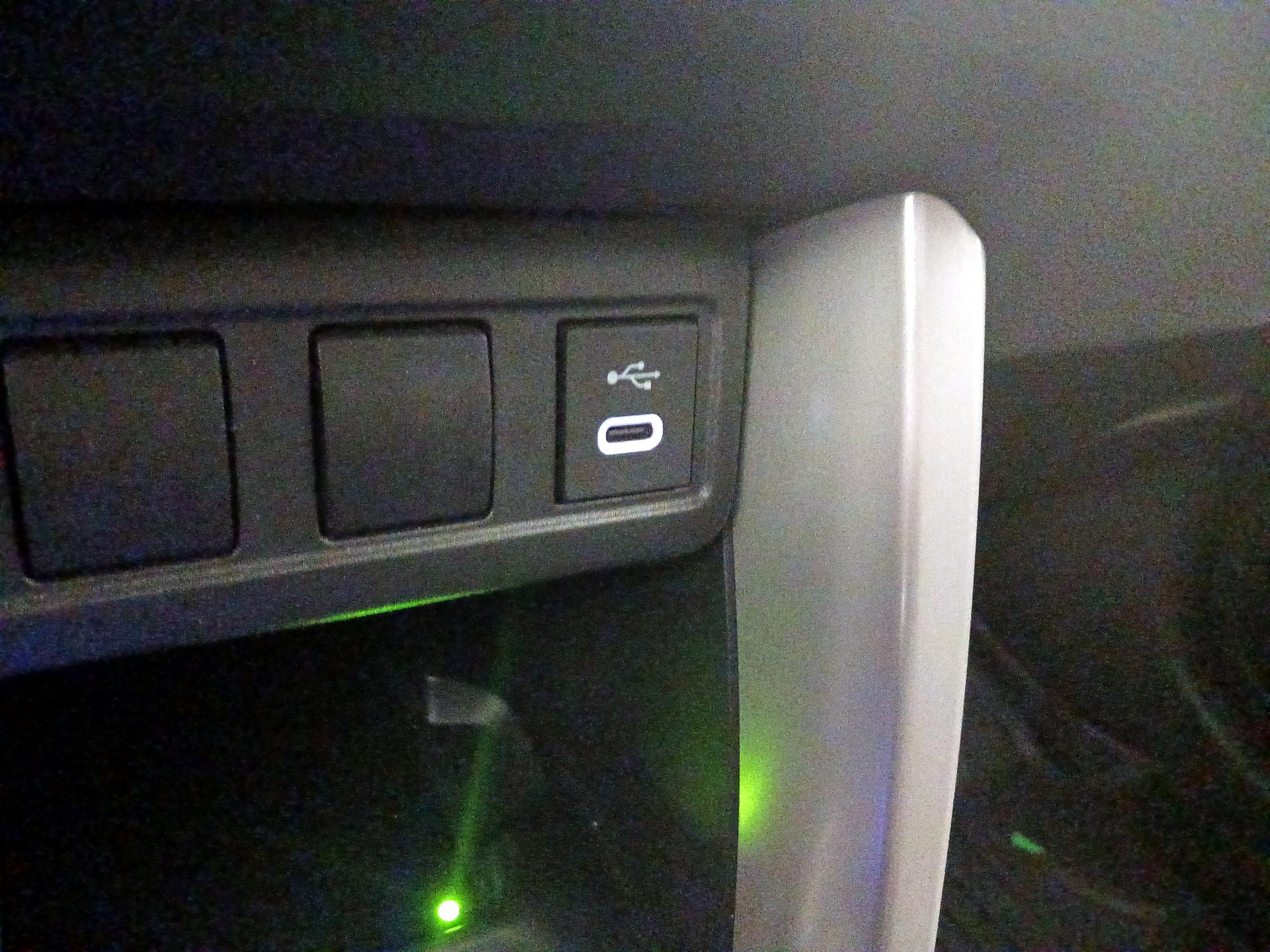 Thumbnail: 2024 Toyota Corolla Cross - 18