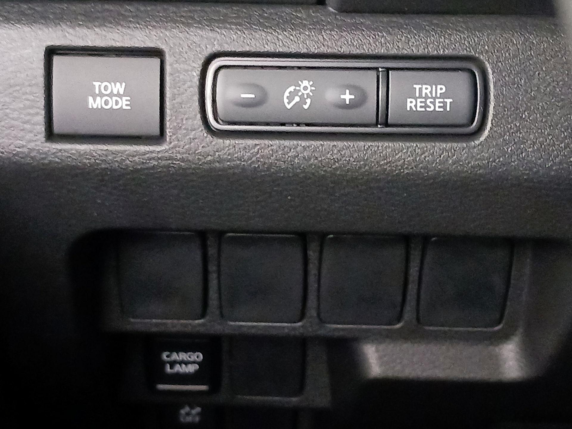 Thumbnail: 2024 Nissan Frontier - 13