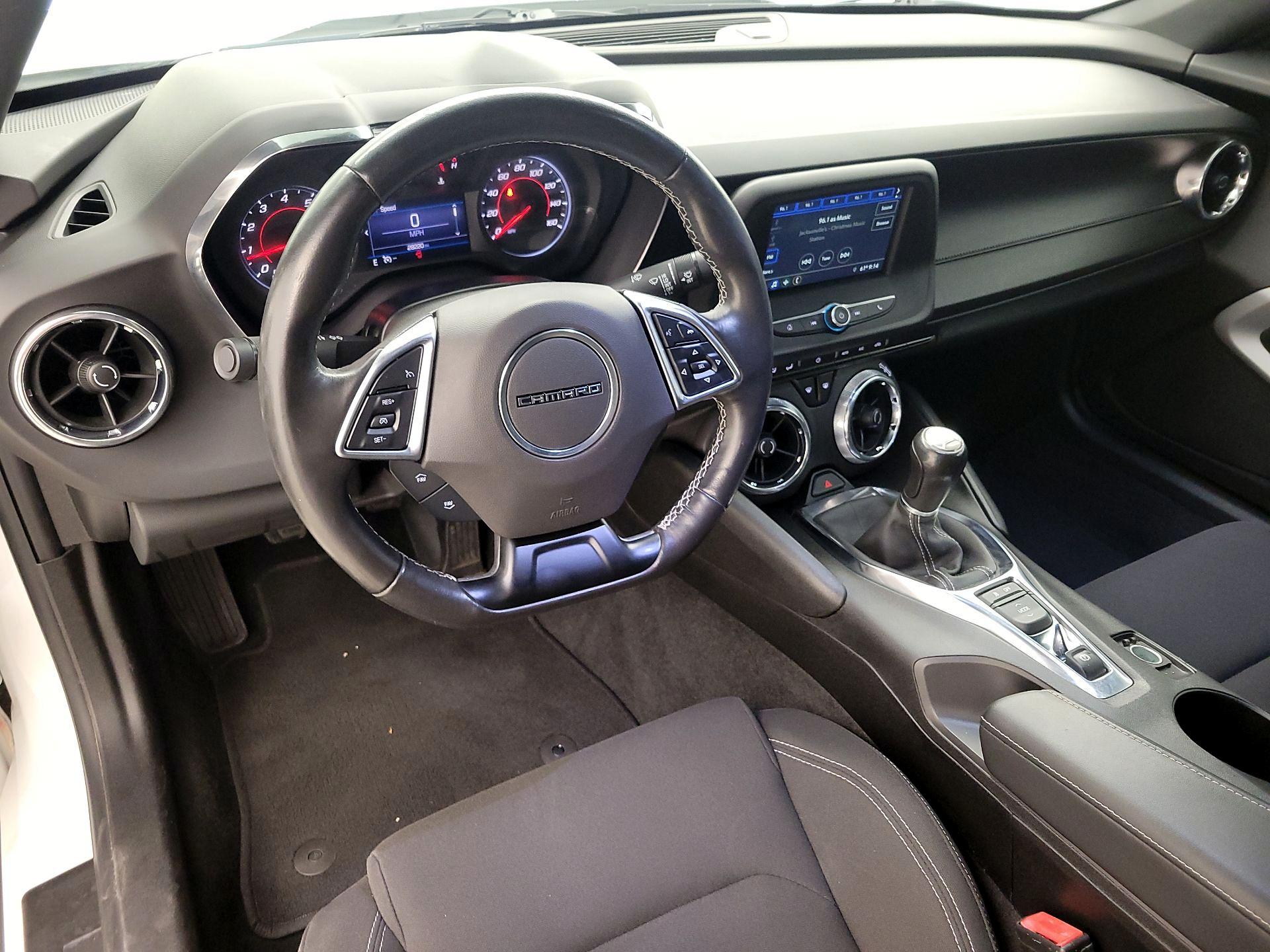 Thumbnail: 2019 Chevrolet Camaro - 9