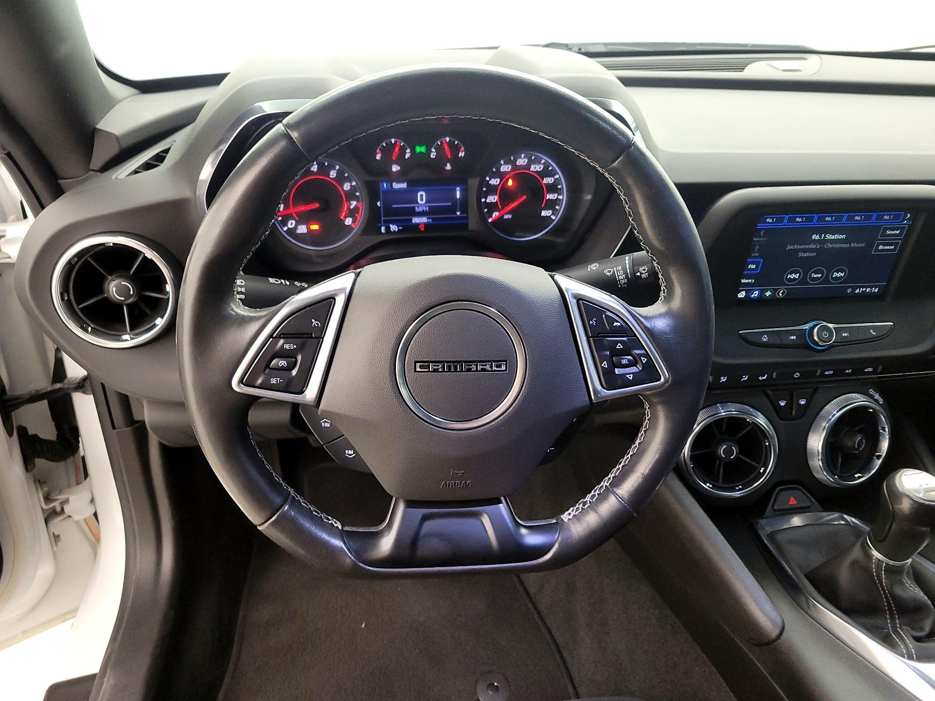 Thumbnail: 2019 Chevrolet Camaro - 10