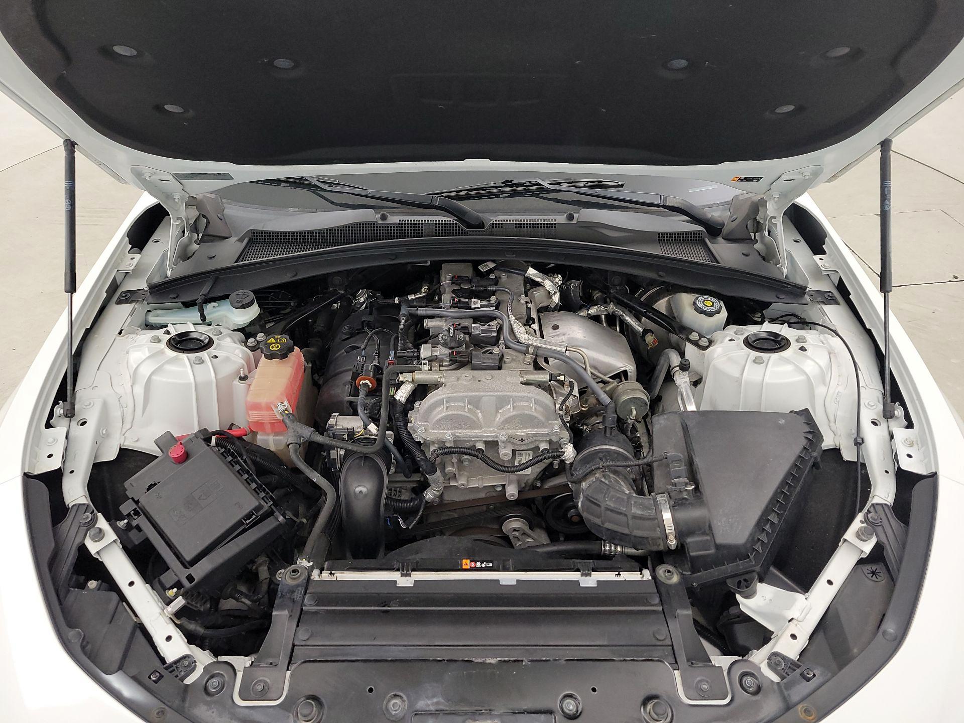 Thumbnail: 2019 Chevrolet Camaro - 19