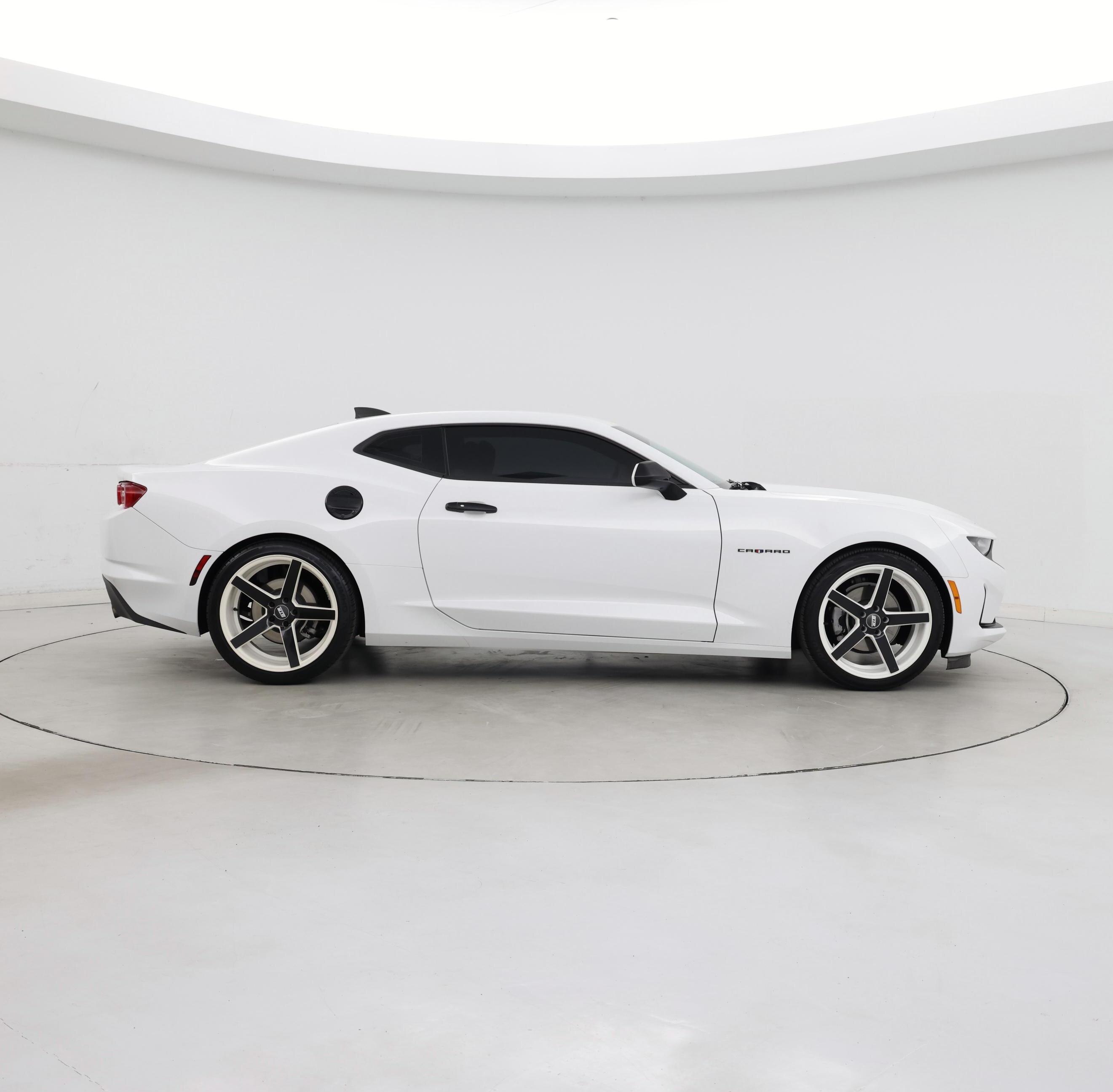 Thumbnail: 2019 Chevrolet Camaro - 7