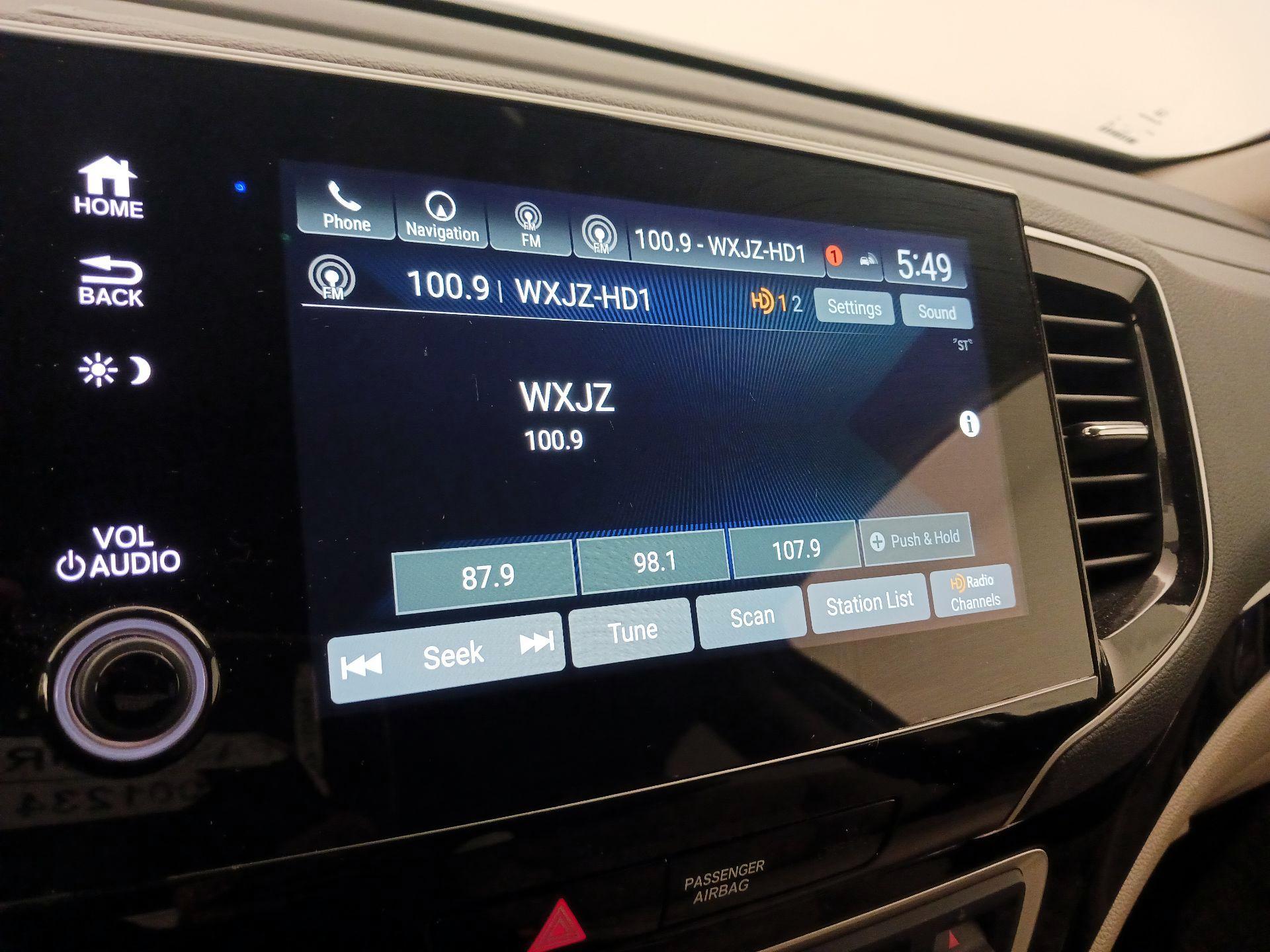 Thumbnail: 2022 Honda Pilot - 16