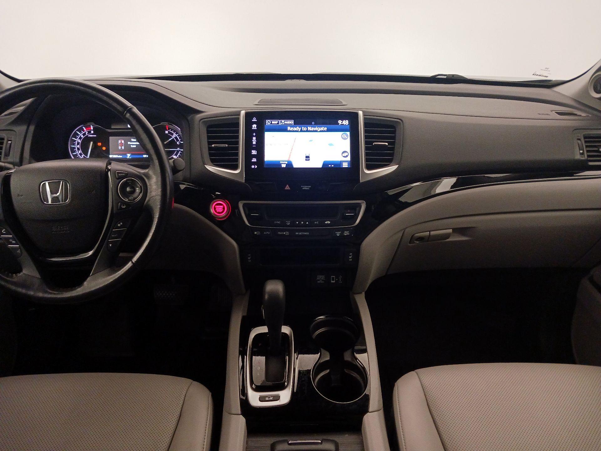 Thumbnail: 2019 Honda Ridgeline - 9