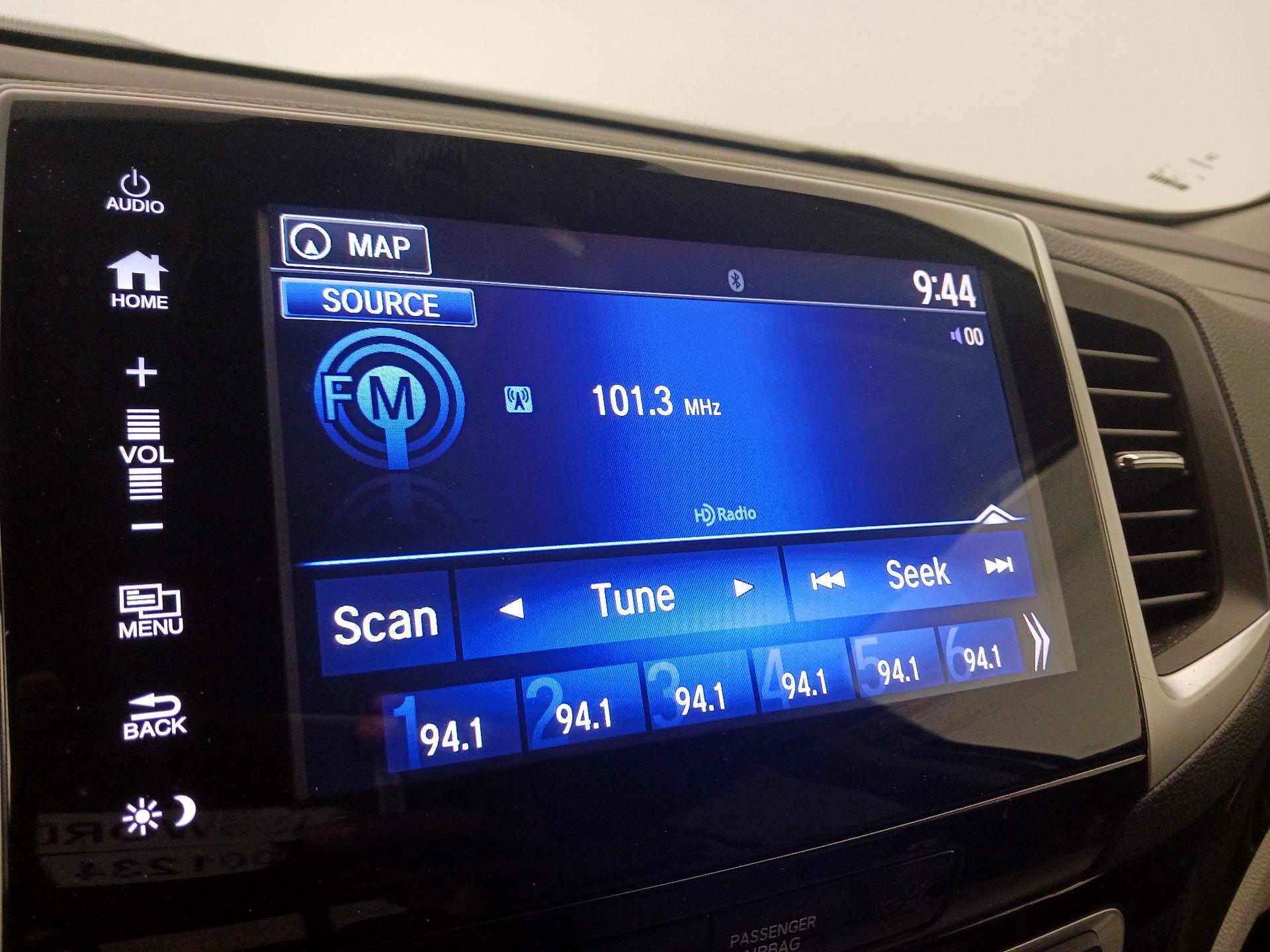 Thumbnail: 2019 Honda Ridgeline - 16