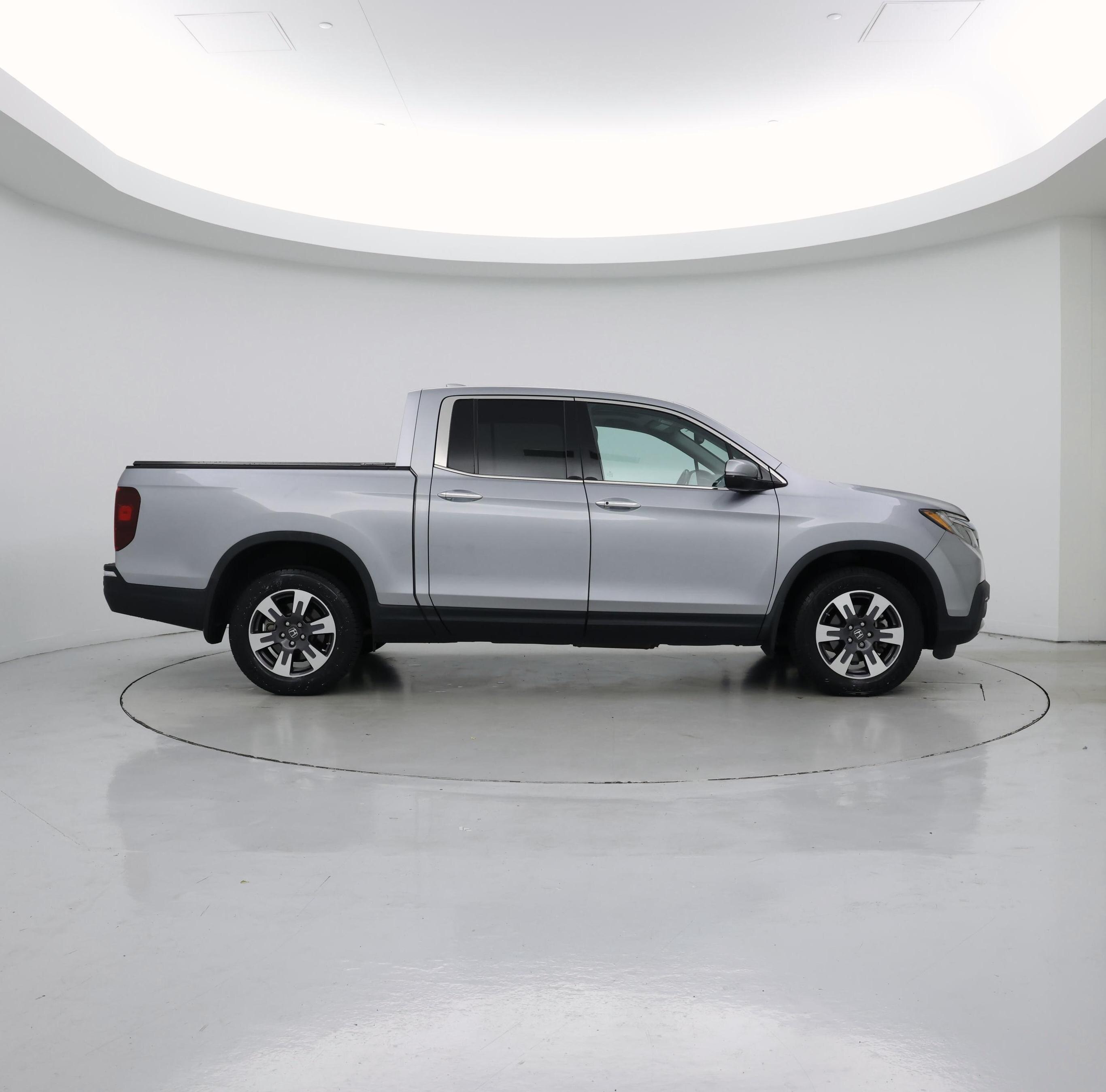 Thumbnail: 2019 Honda Ridgeline - 7