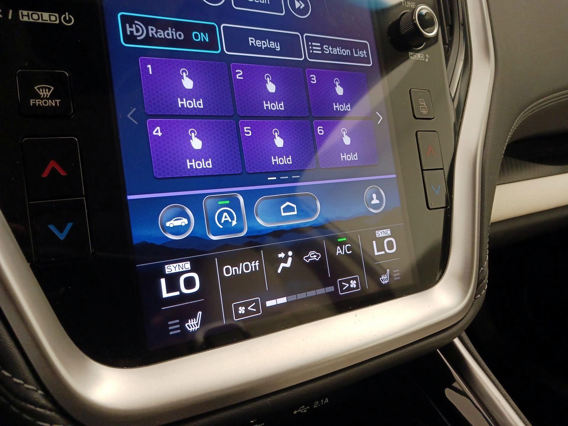 Thumbnail: 2020 Subaru Outback - 17