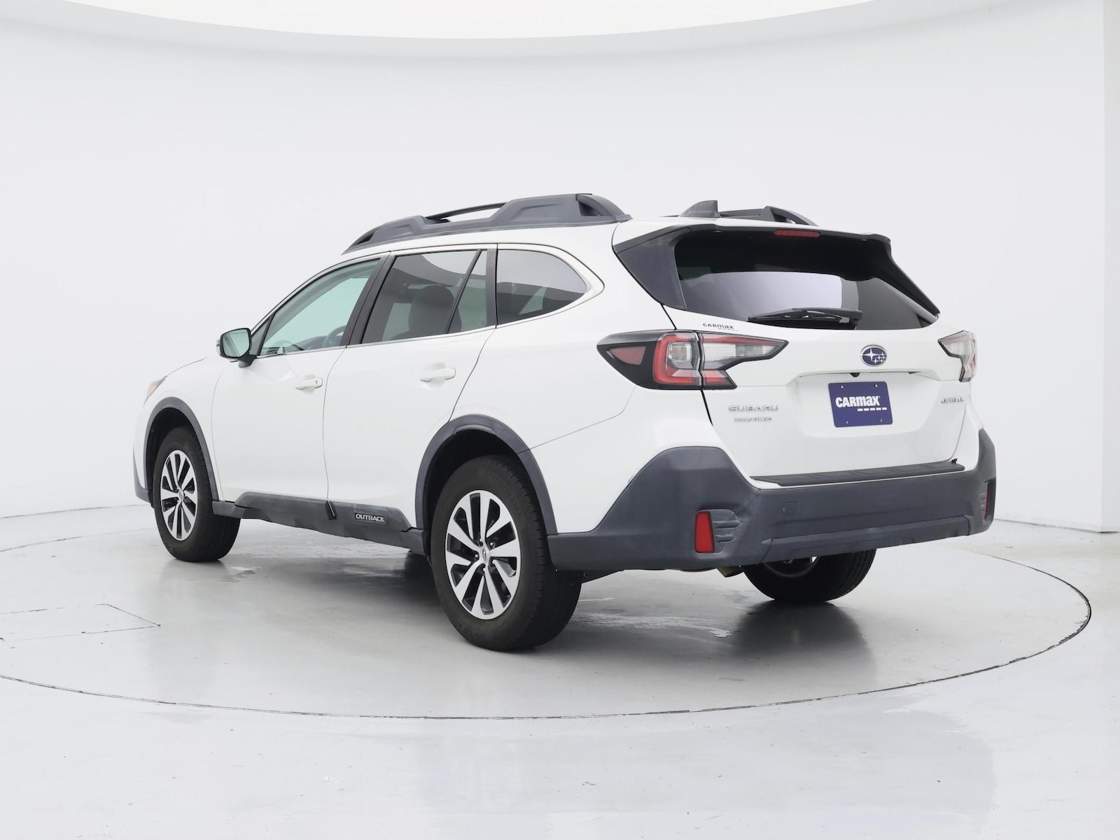 2020 Subaru Outback Premium - Photo 3