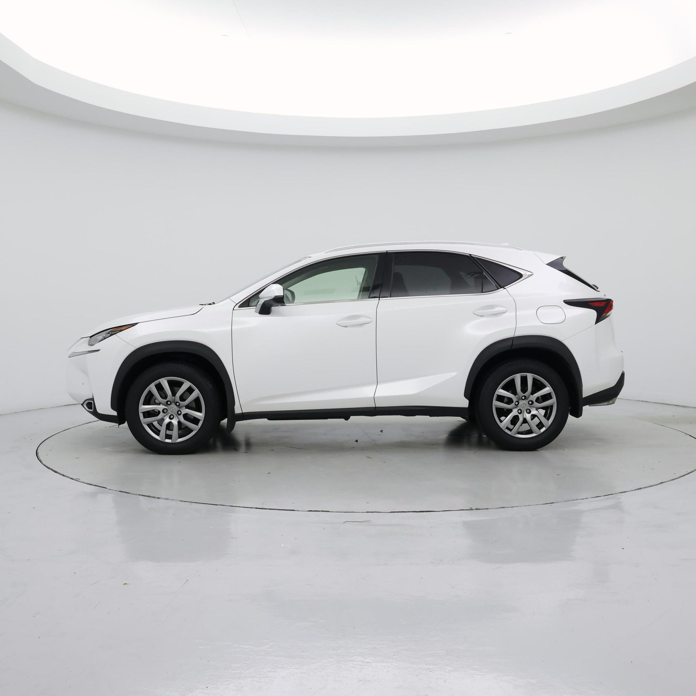 Thumbnail: 2016 Lexus NX - 3
