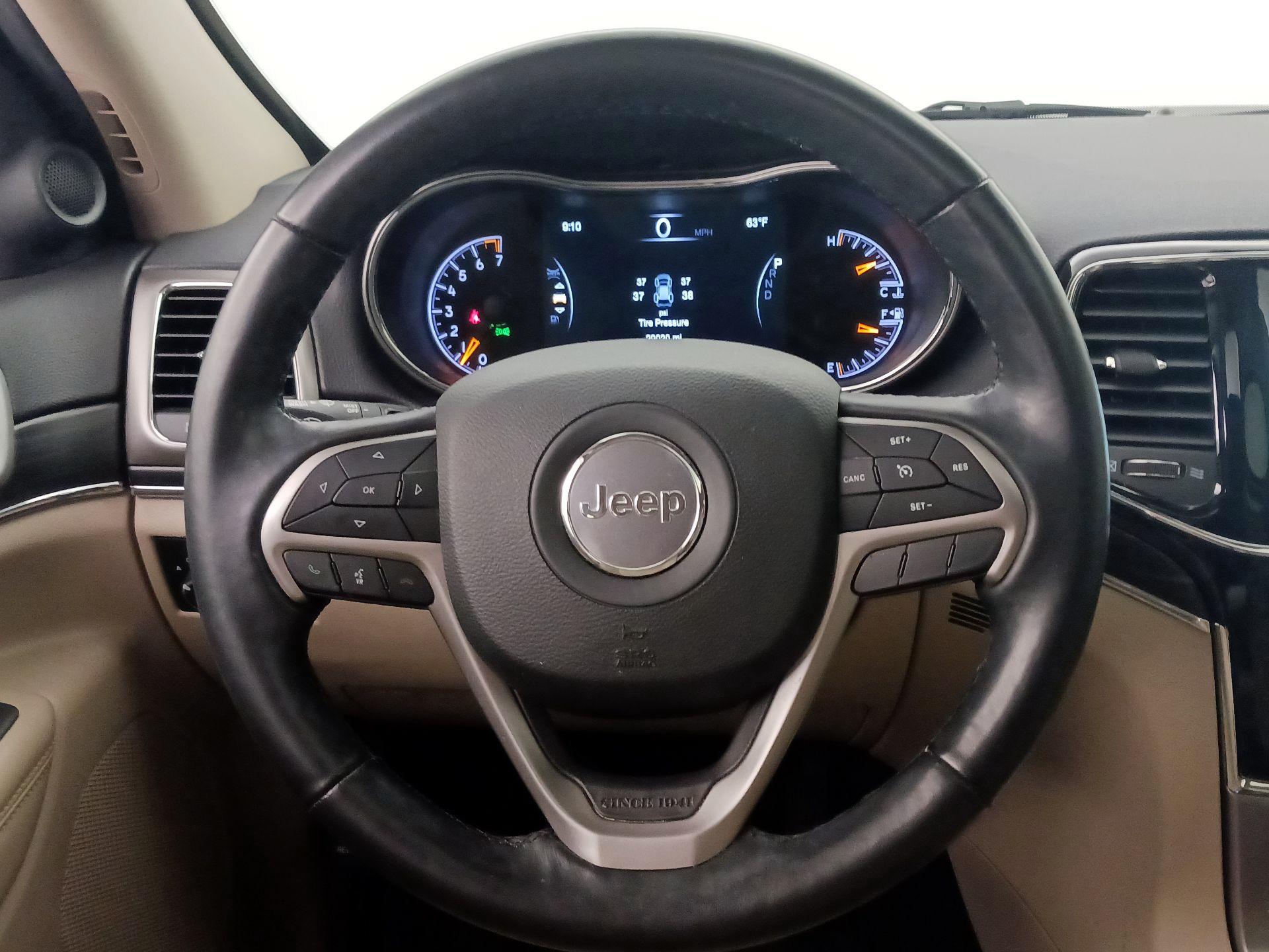 Thumbnail: 2021 Jeep Grand Cherokee - 10