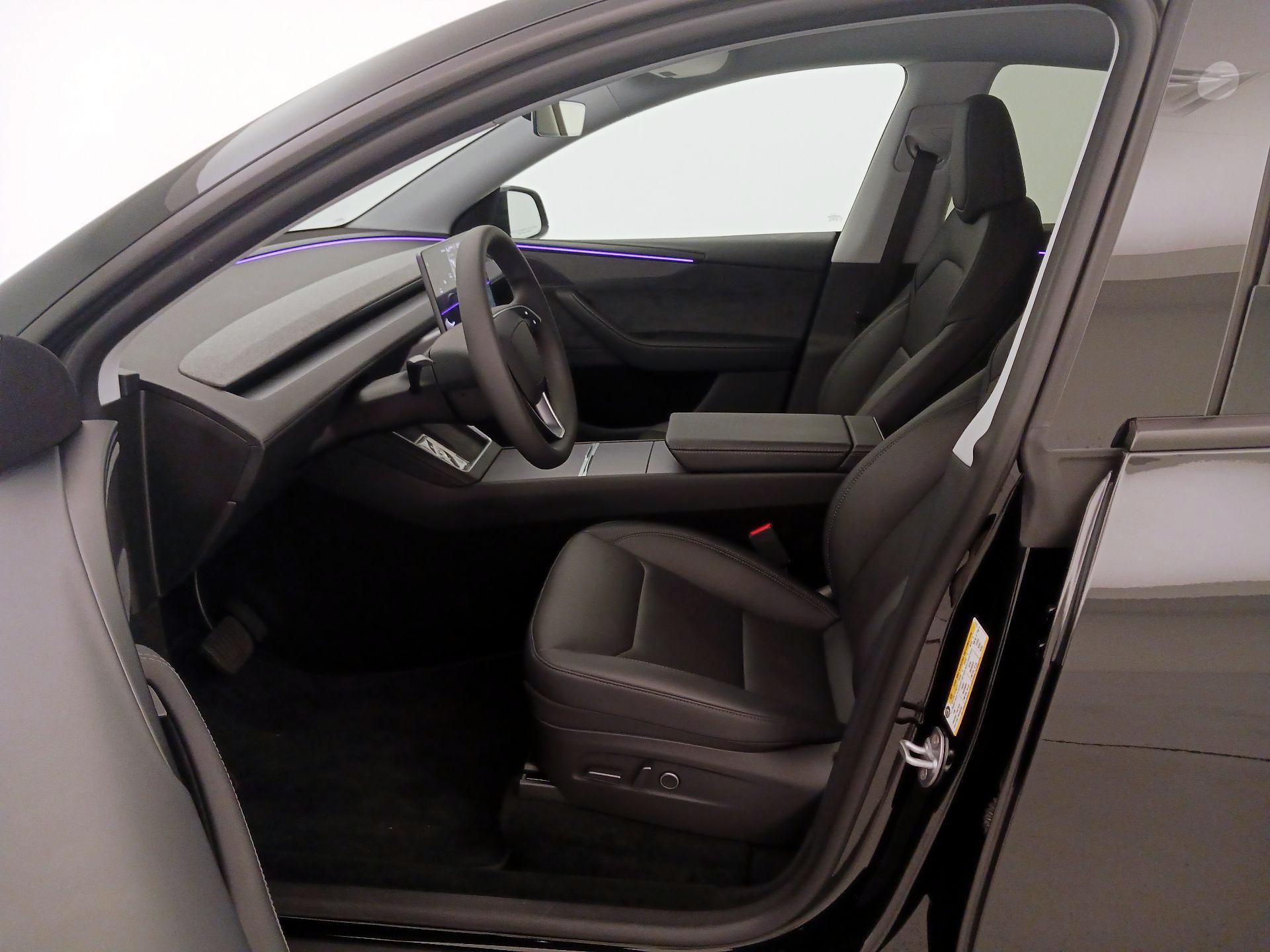 Thumbnail: 2026 Tesla Model Y - 11