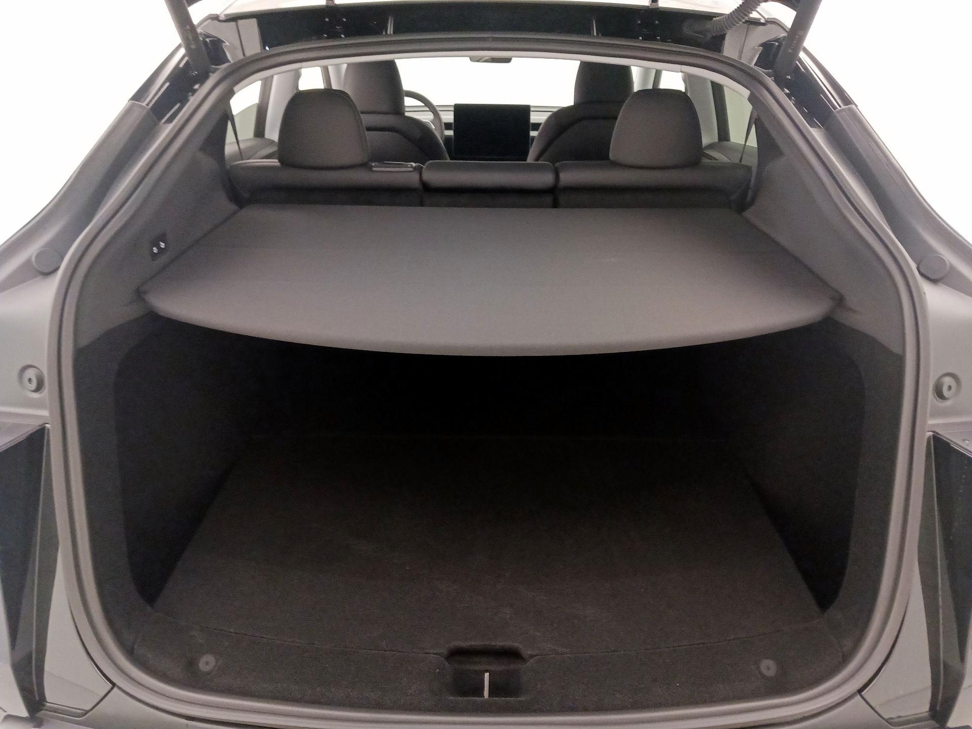 Thumbnail: 2026 Tesla Model Y - 20