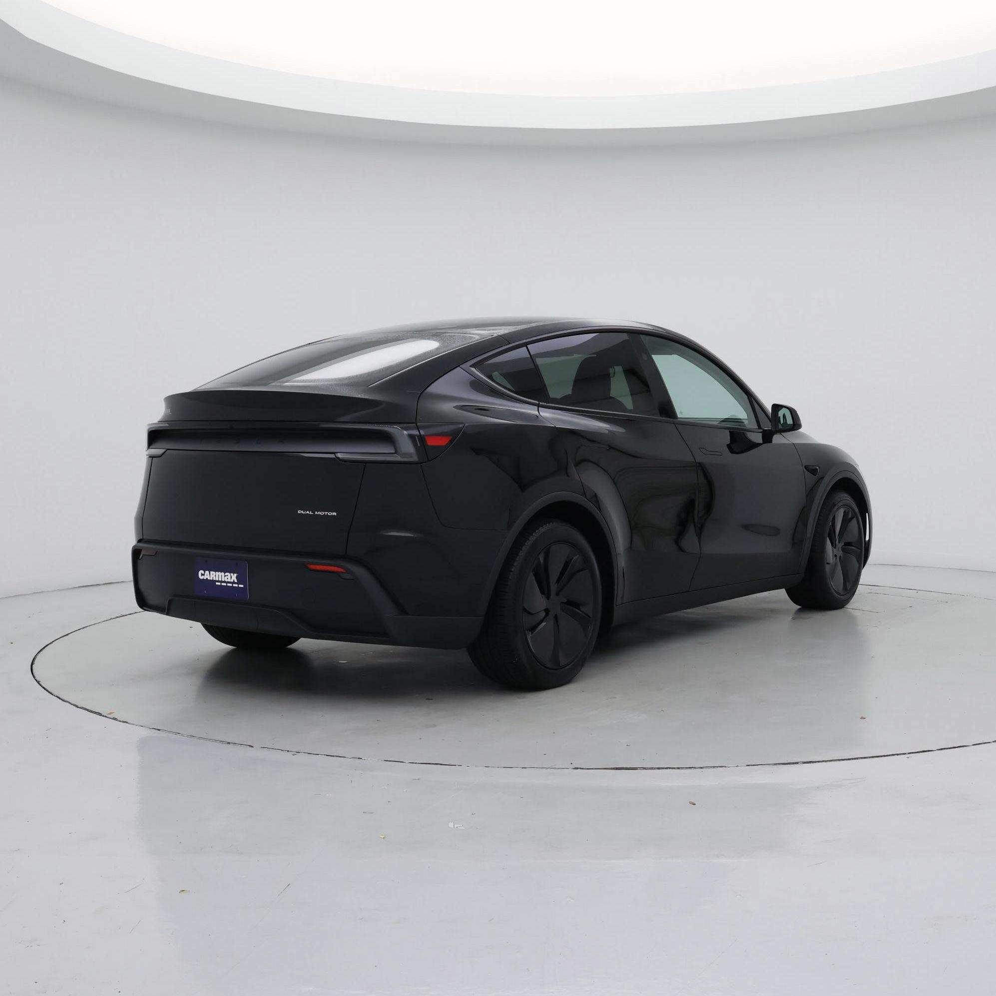 Thumbnail: 2026 Tesla Model Y - 8