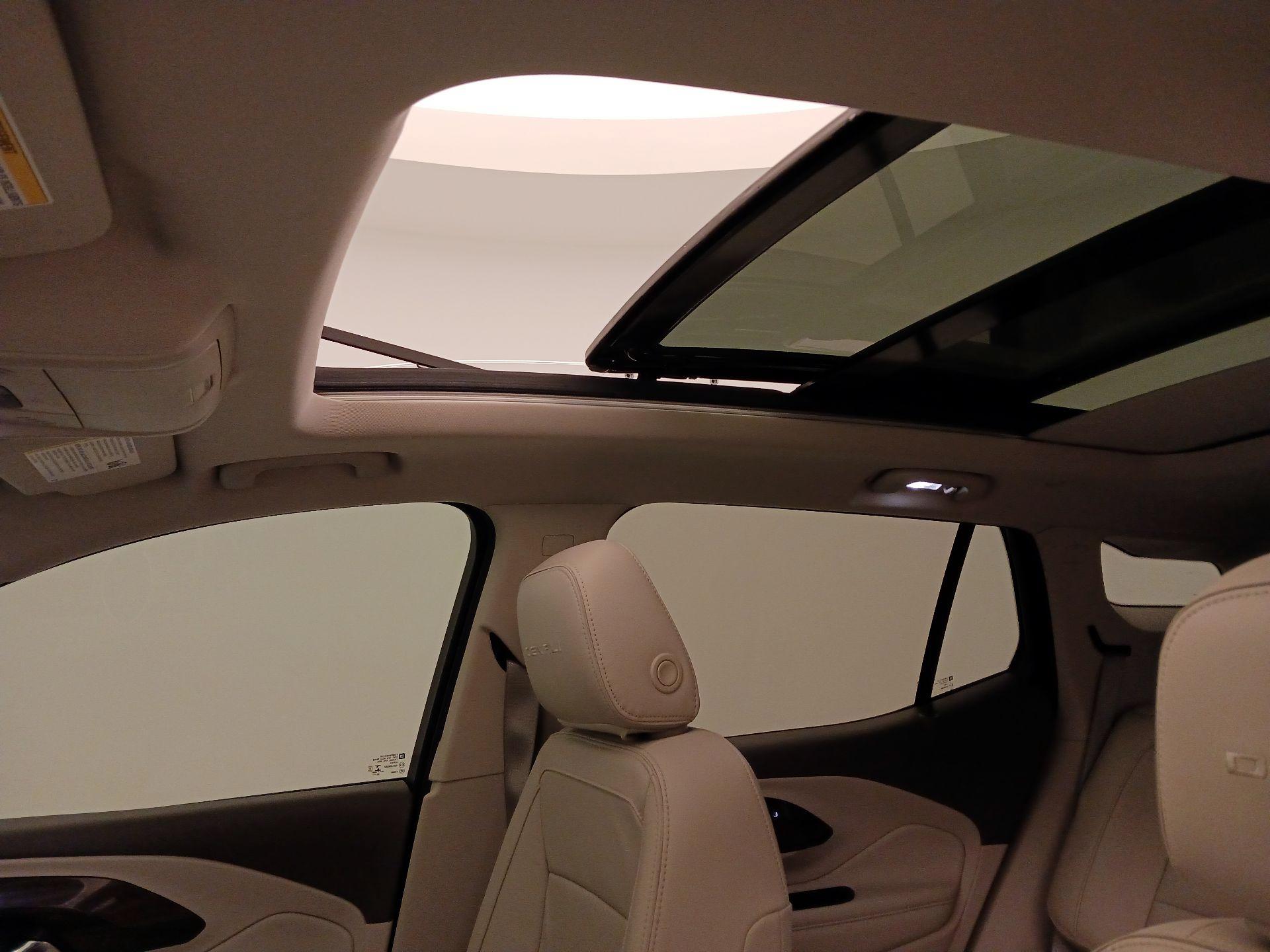 Thumbnail: 2020 GMC Terrain - 20